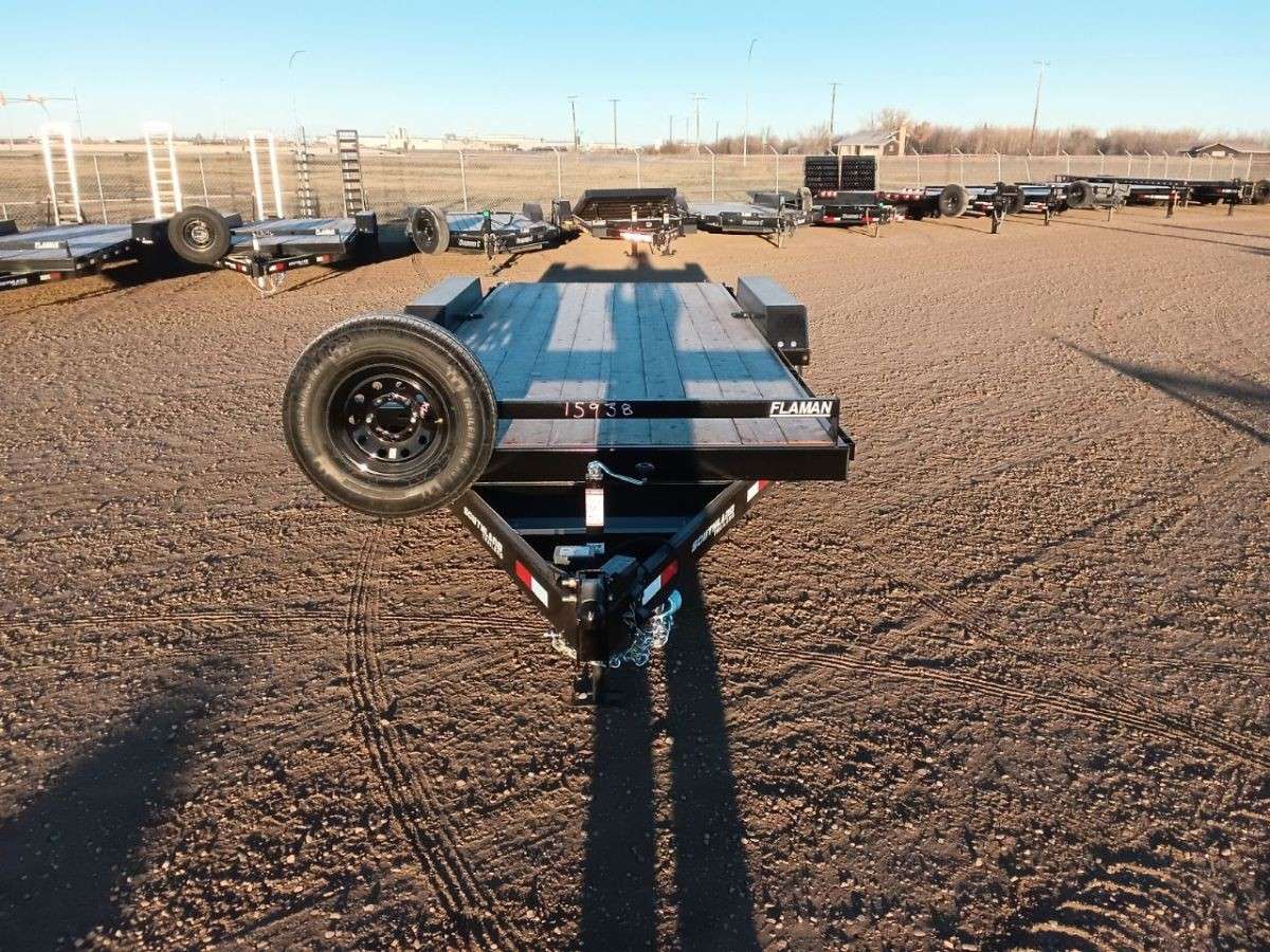 2026 Southland LBAT7-18' Lowboy Trailer