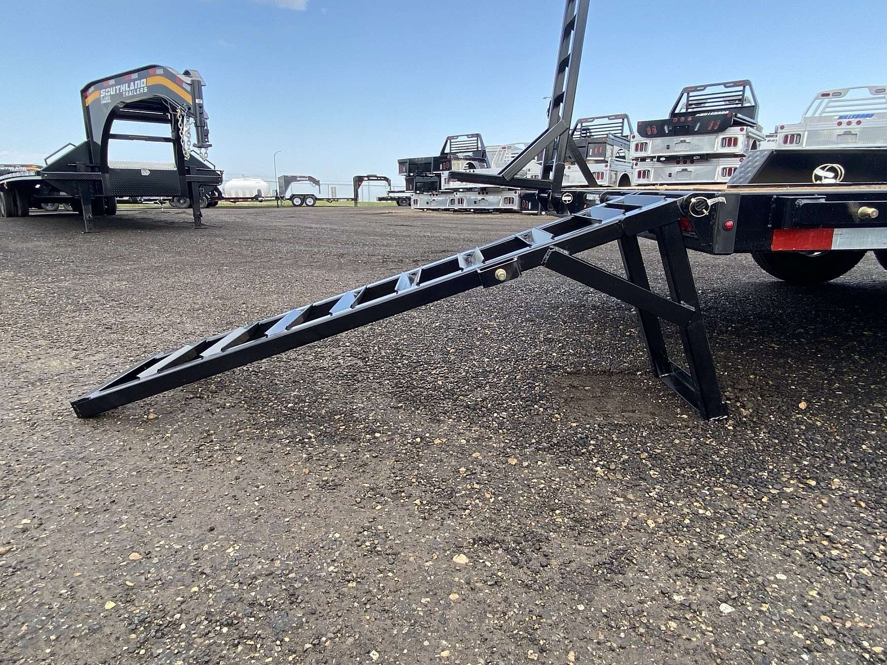 2026 Southland LBAT7-18' Lowboy Trailer