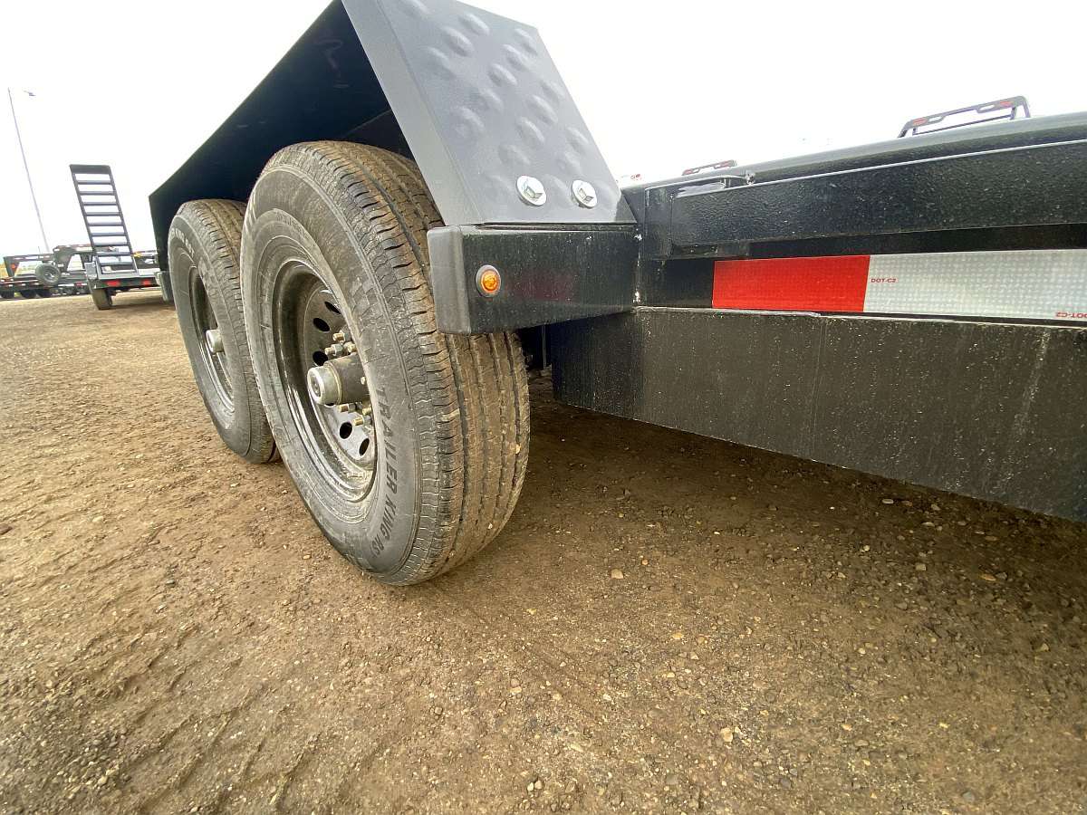 2026 Southland LBAT7-18' Lowboy Trailer