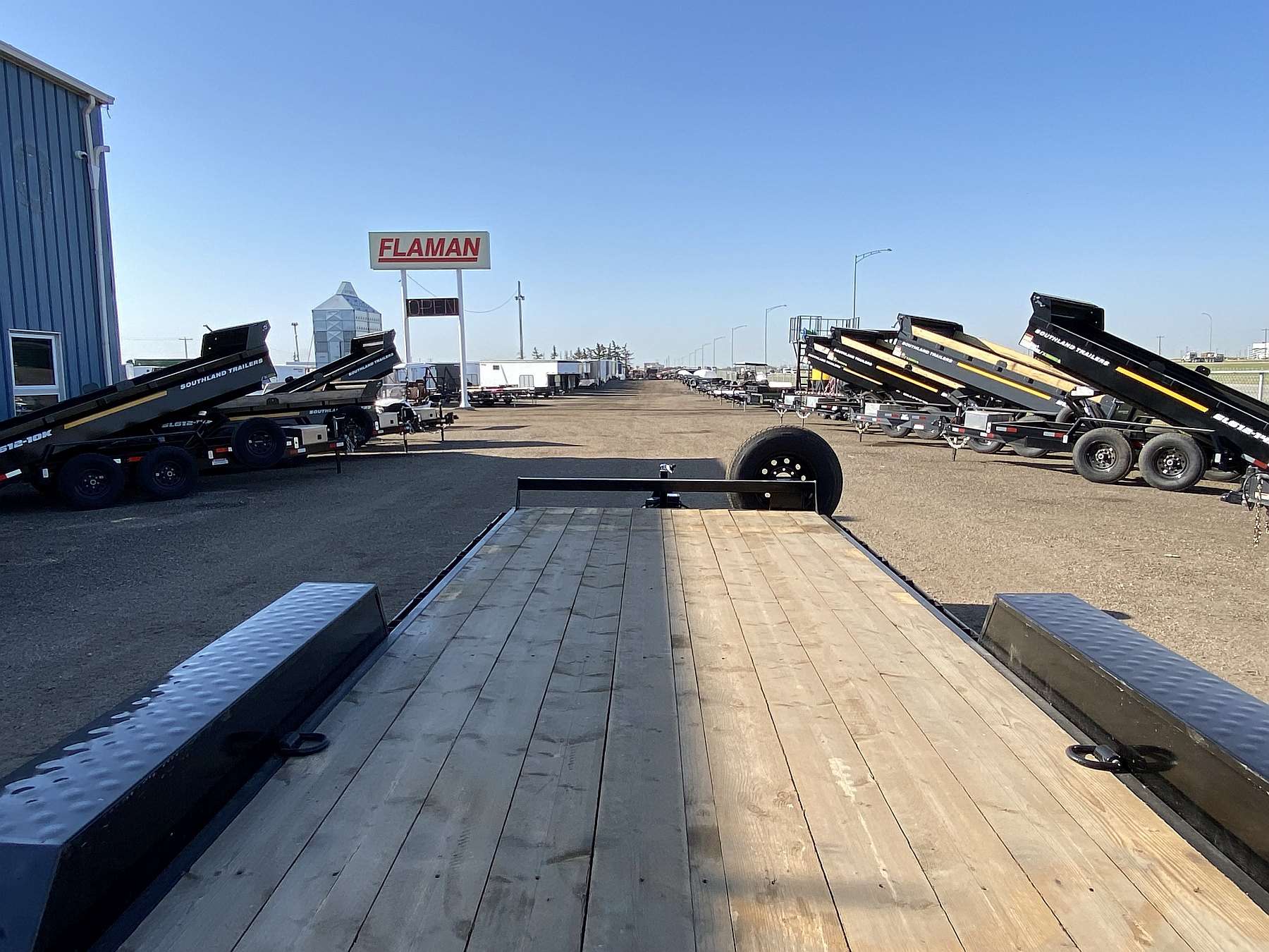2026 Southland LBAT7- 20' Lowboy Trailer