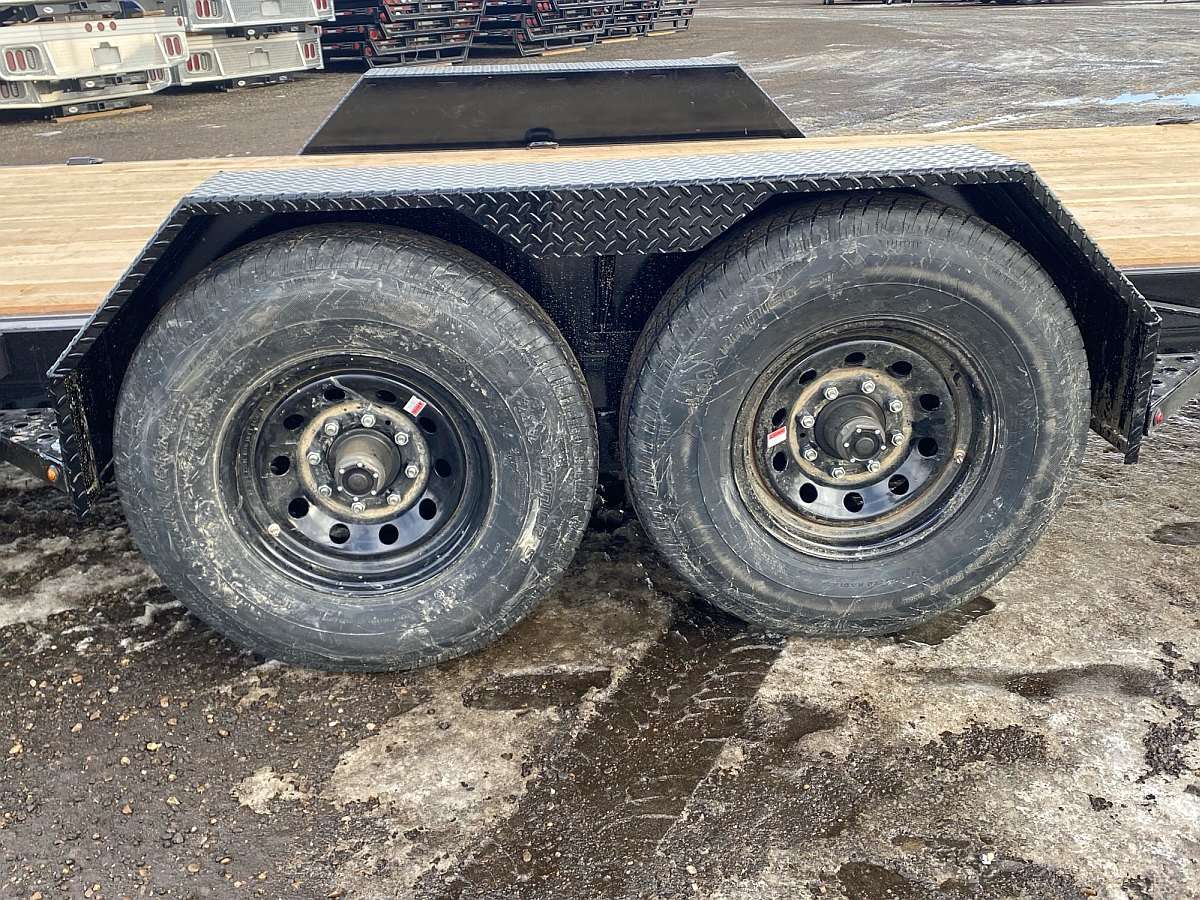 2026 Southland LBAT8- 20' Tilt Deck Trailer