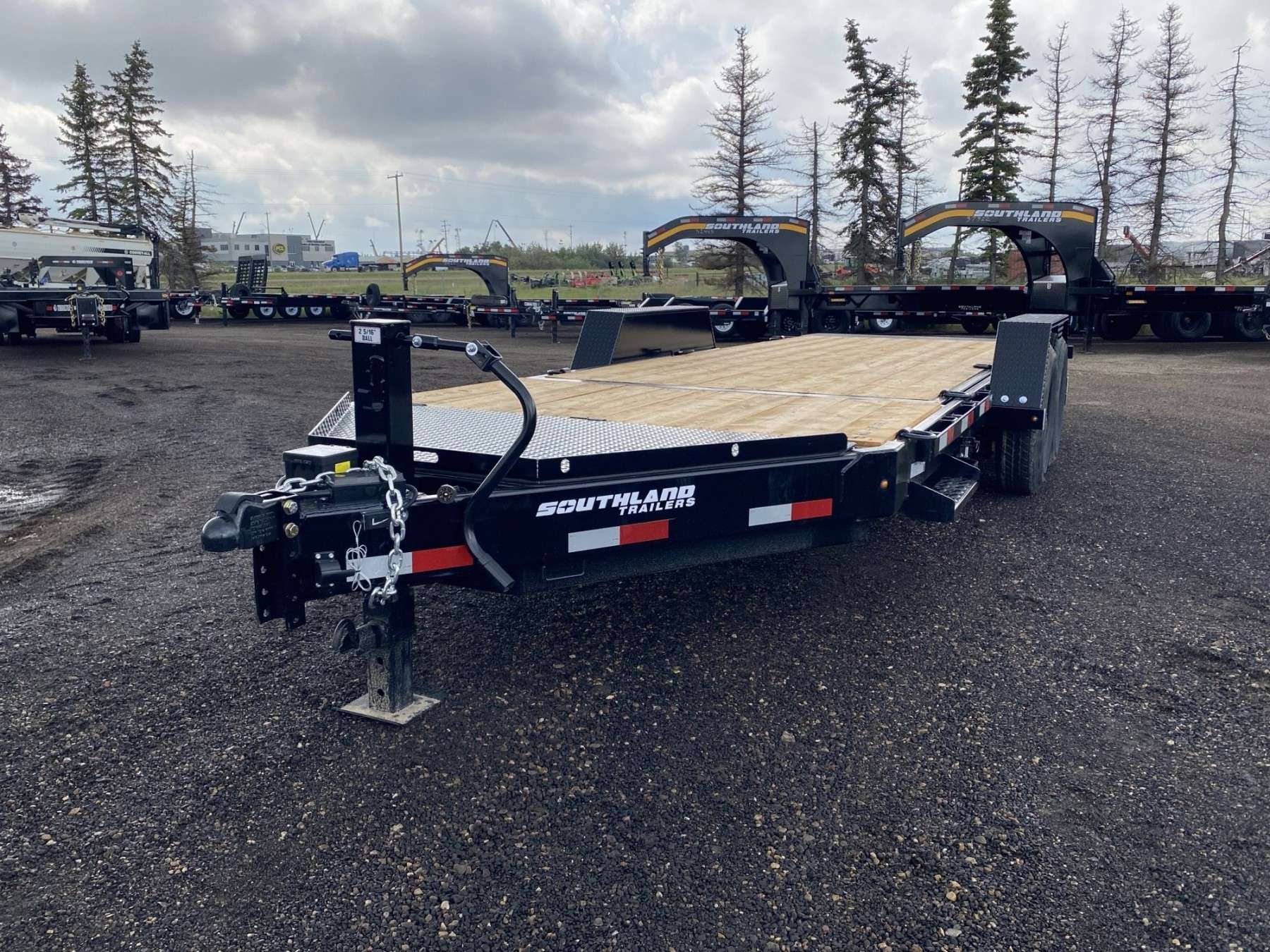 2026 Southland LBAT8- 20' Tilt Deck Trailer