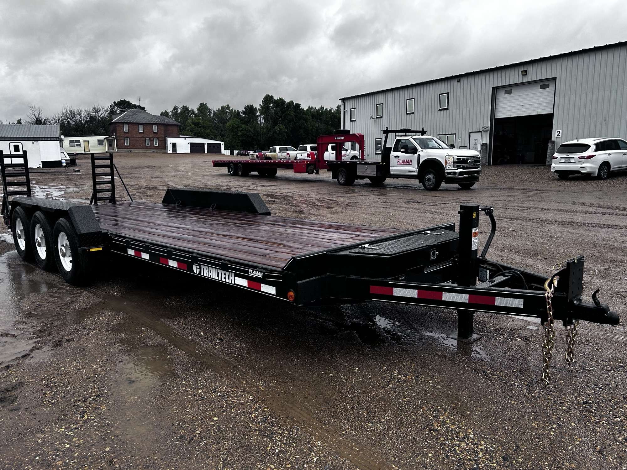 2026 Trailtech 22' + 2' BT Flat Deck Triple 7K Trailer