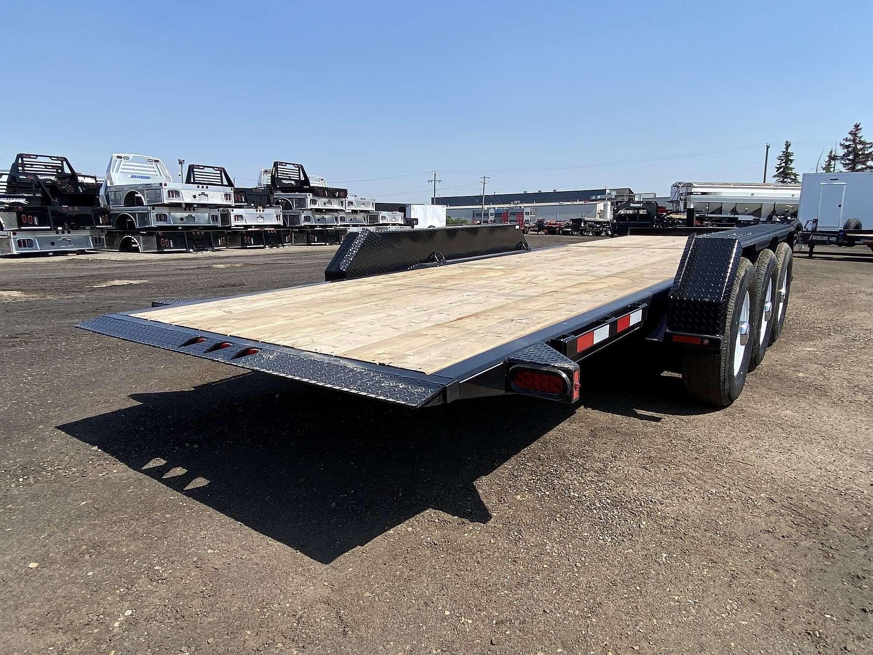 2026 Trailtech 24' Tri-axle Tilt Deck Trailer