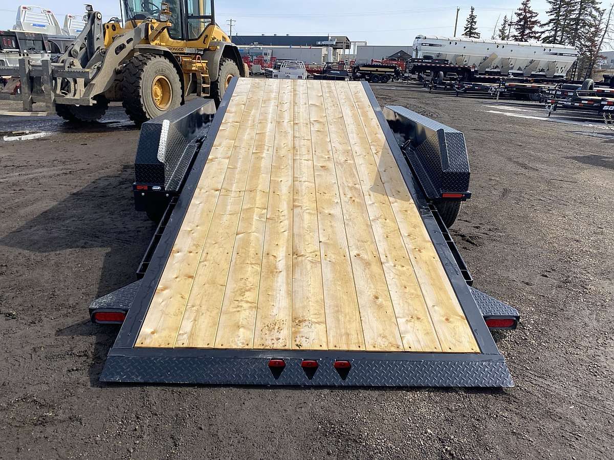 2026 Trailtech 24' Tri-Axle Tilt Deck Trailer
