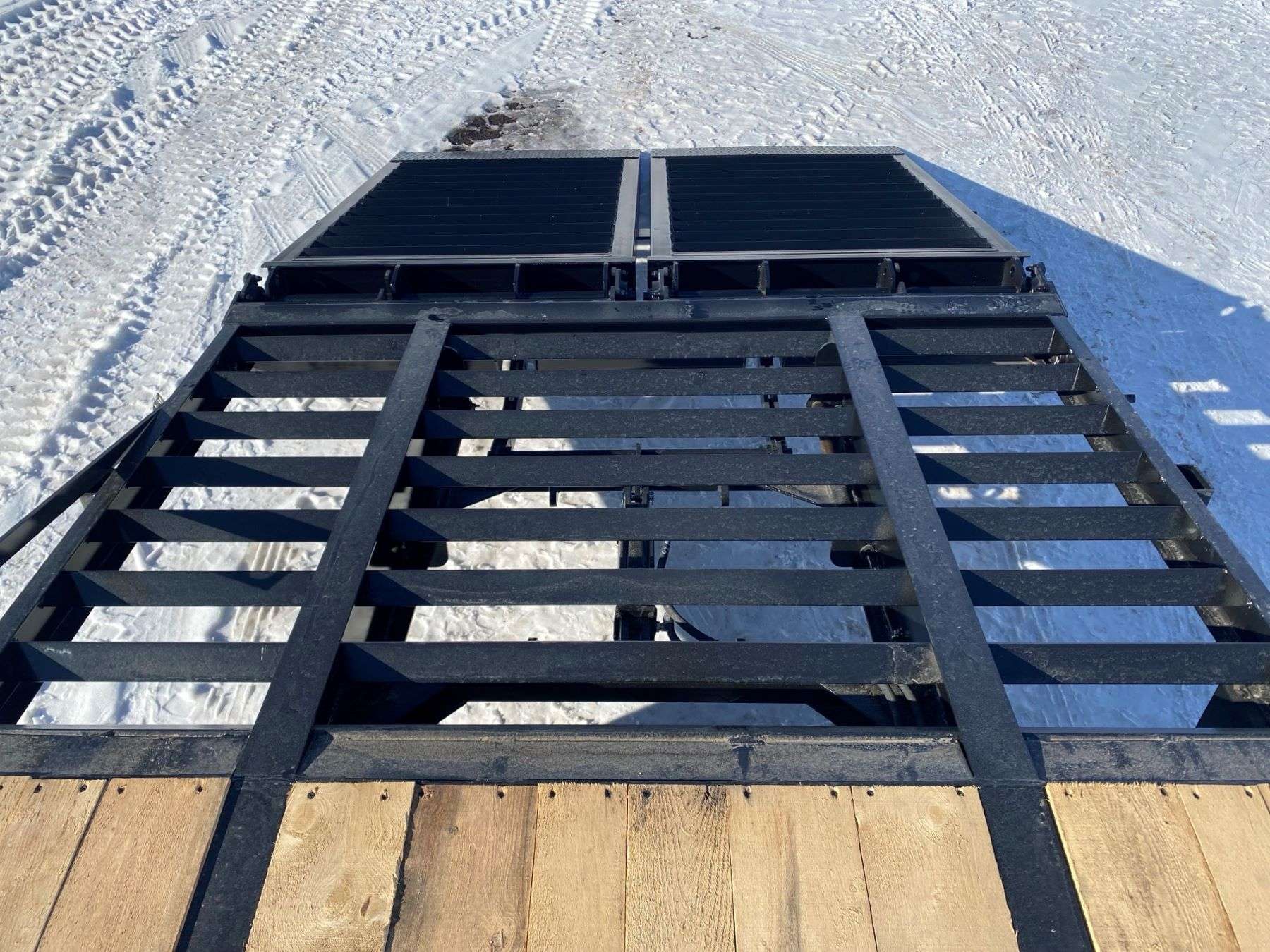 2026 Trailtech 28' + 5' Tri Axle Gooseneck Trailer
