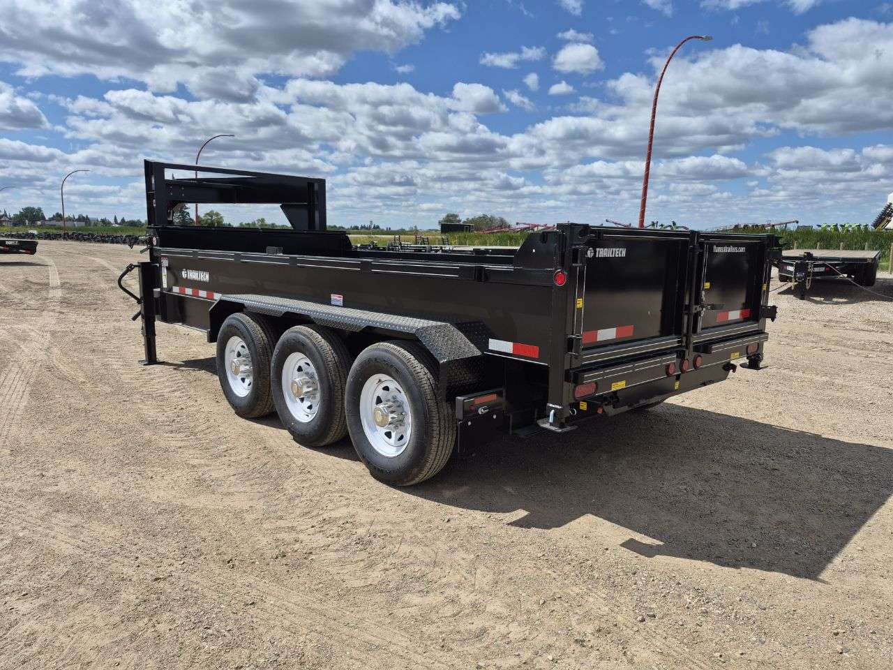 2026 Trailtech 7' x 16' Heavy Duty GN Dump Triple 7K Trailer