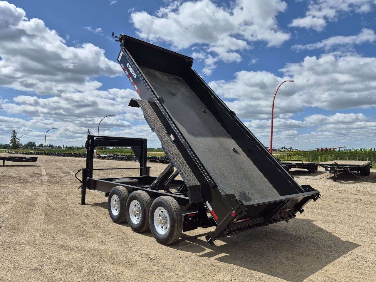 2026 Trailtech 7' x 16' Heavy Duty GN Dump Triple 7K Trailer