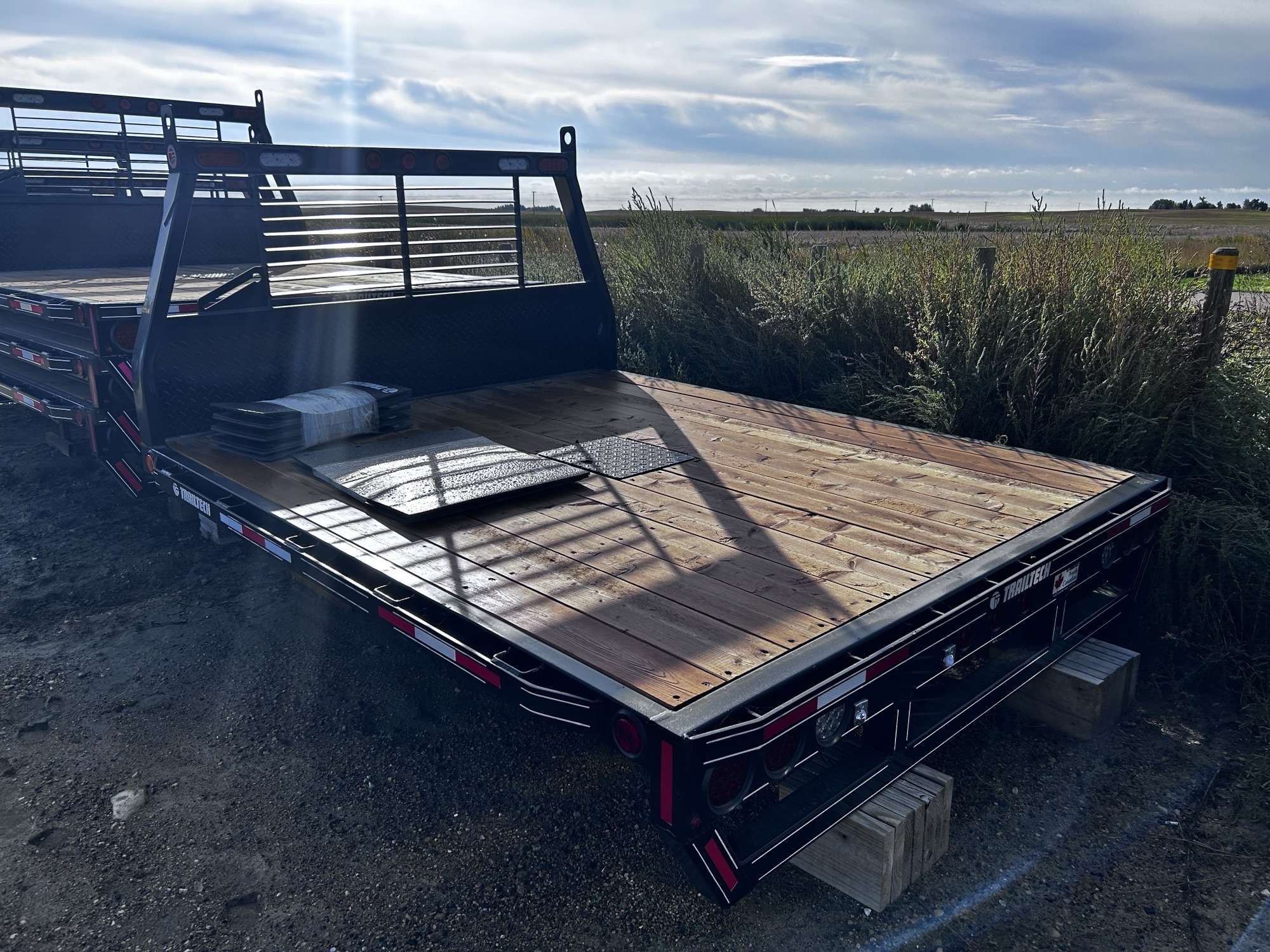 2026 Trailtech 8'6" Truck Deck
