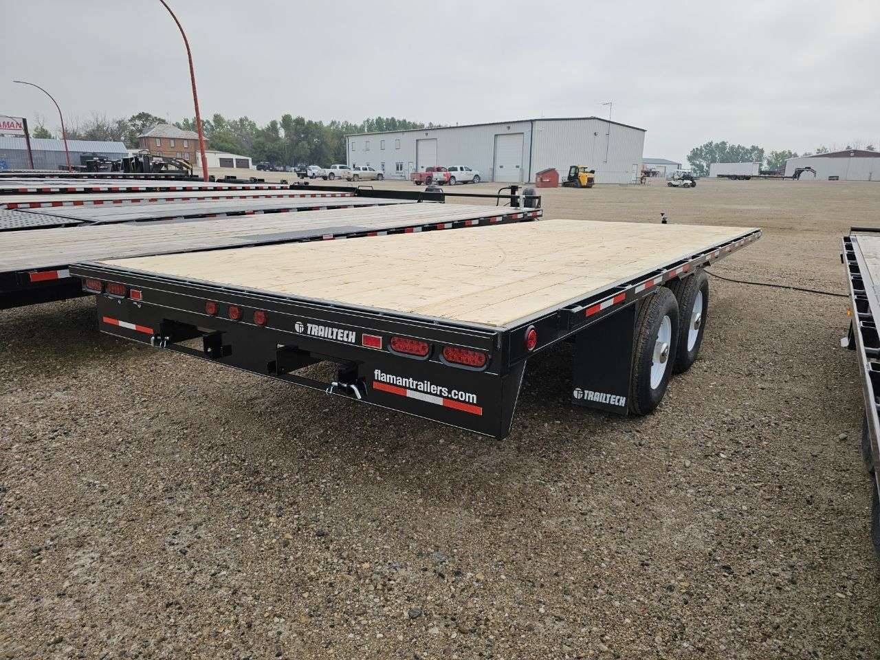 2026 Trailtech 8'6" x 20' Deckover Trailer