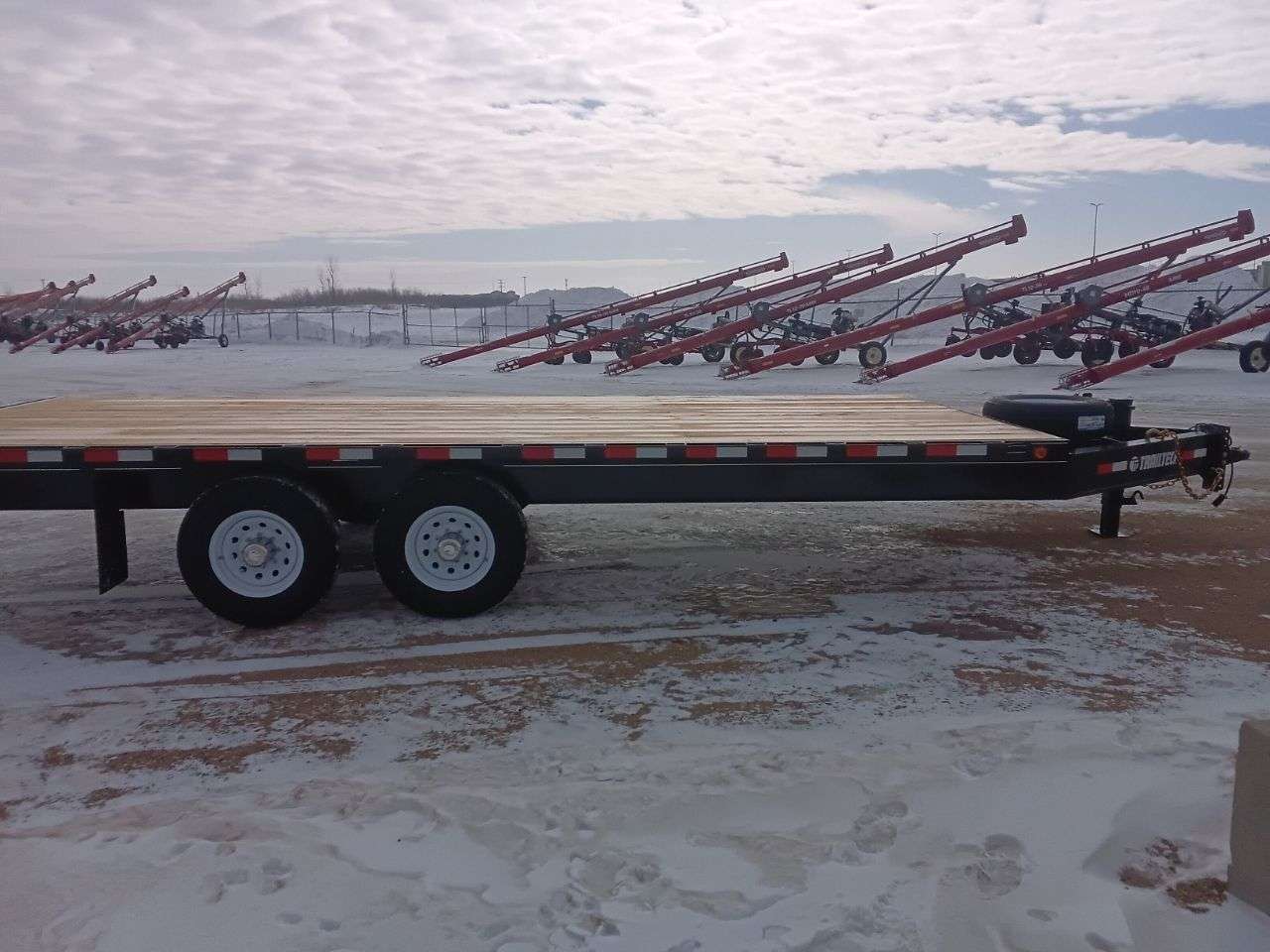 2026 Trailtech 8'6" x 20' Deckover Trailer