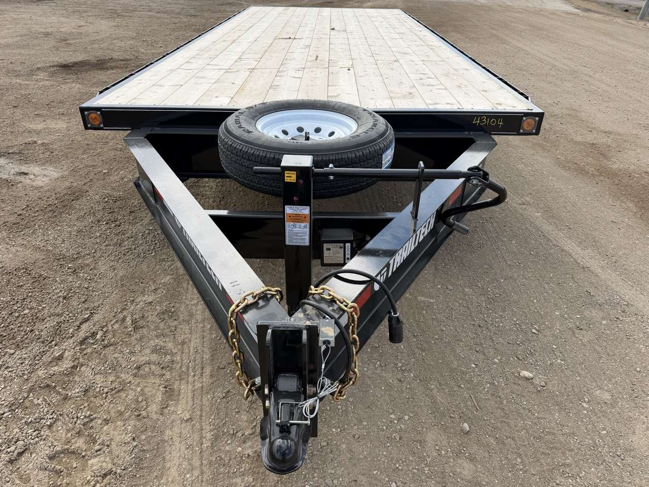 2026 Trailtech 8'6" x 20' Deckover Trailer