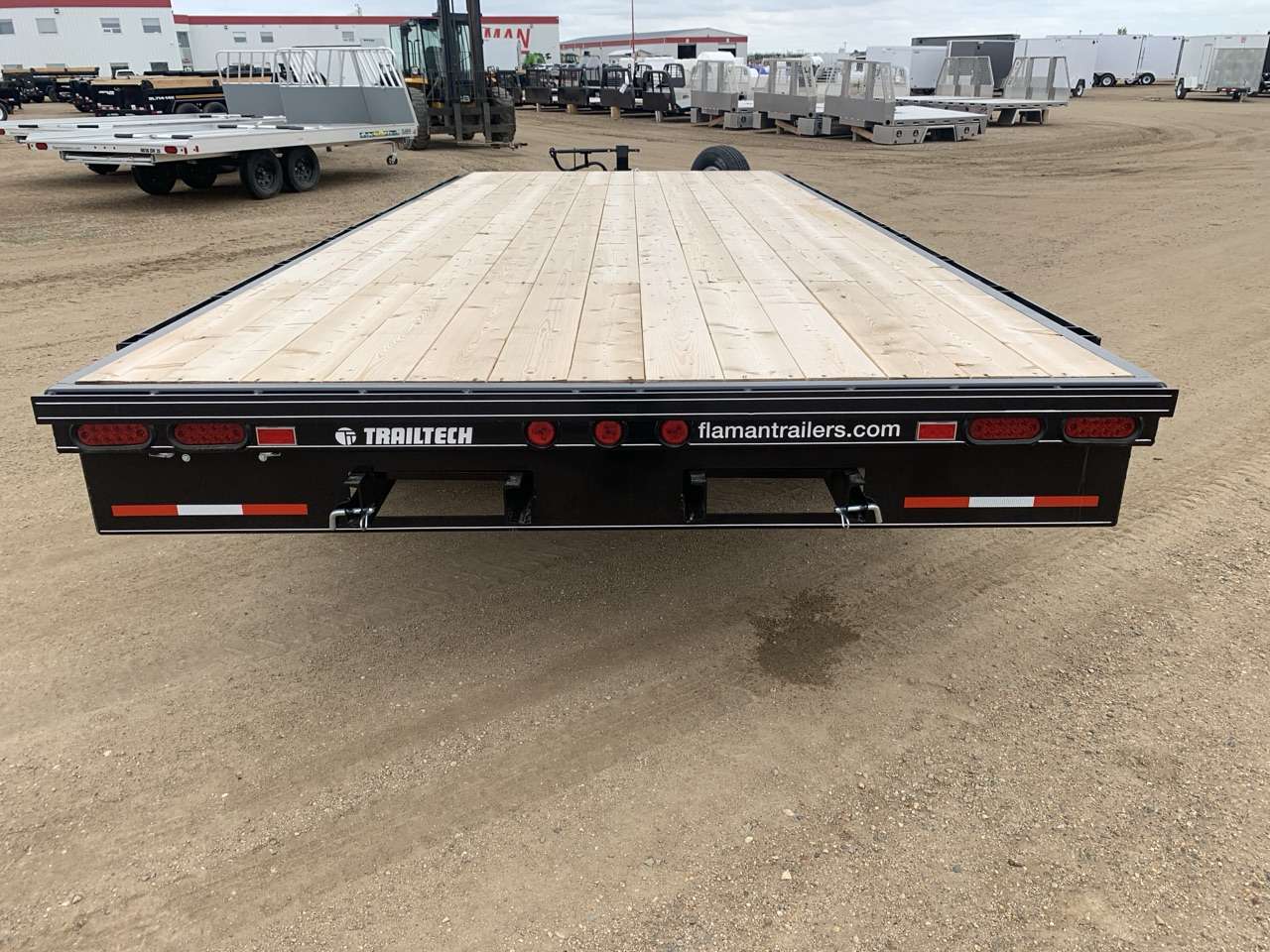 2026 Trailtech 8'6" x 20' Deckover Trailer