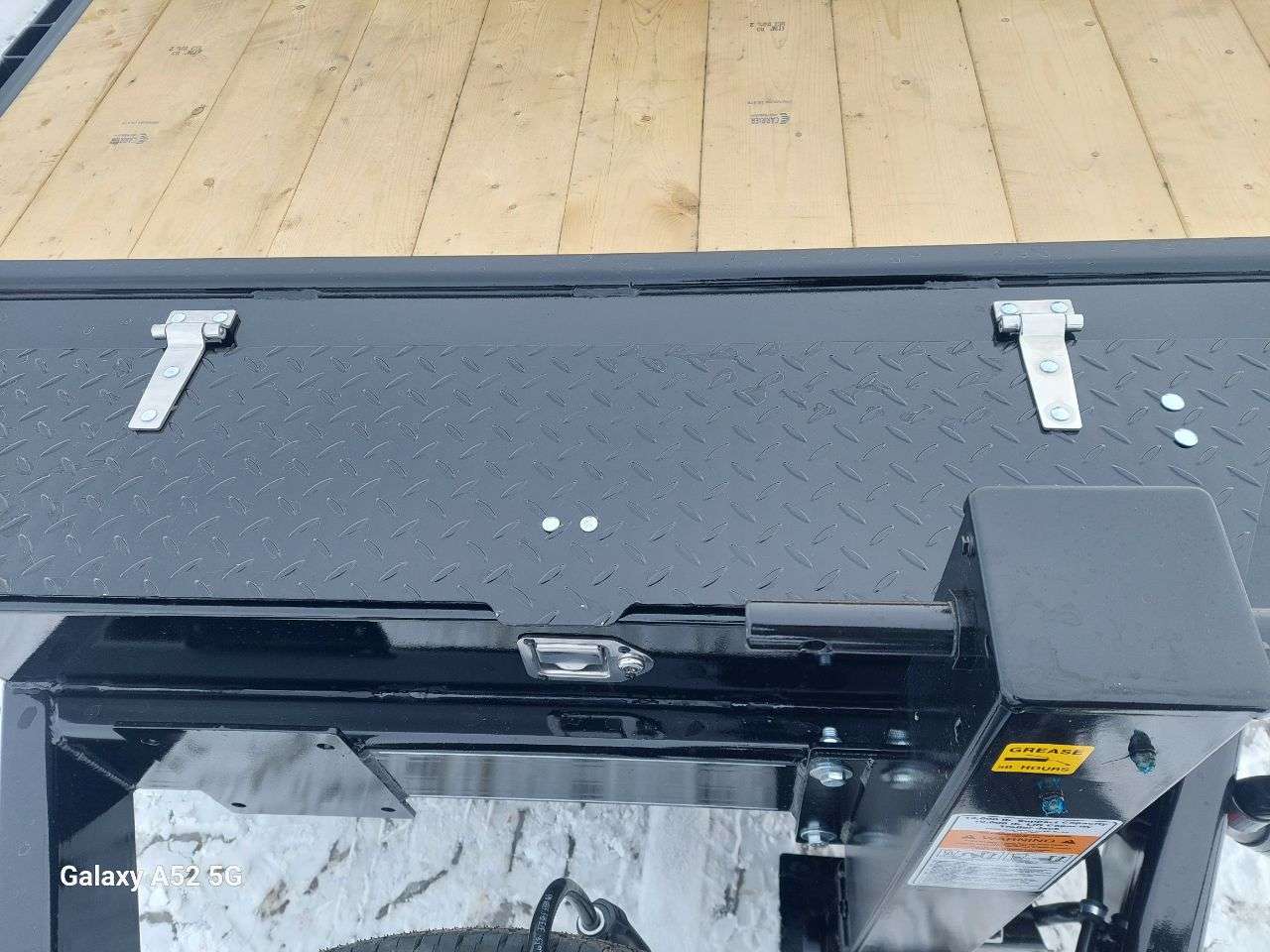 2026 Trailtech 8'6" x 20' Partial Tilt Trailer