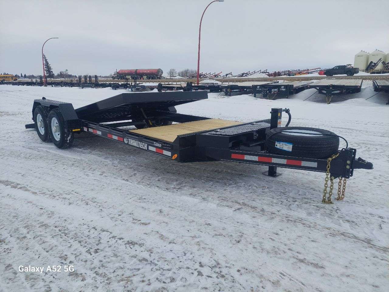2026 Trailtech 8'6" x 20' Partial Tilt Trailer