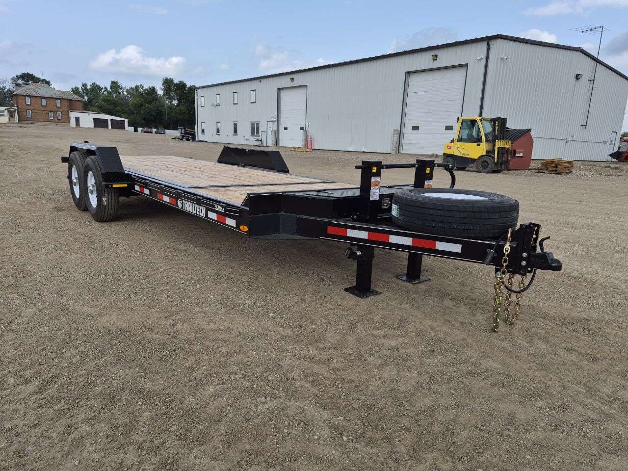 2026 Trailtech 8'6" x 20' Partial Tilt Trailer