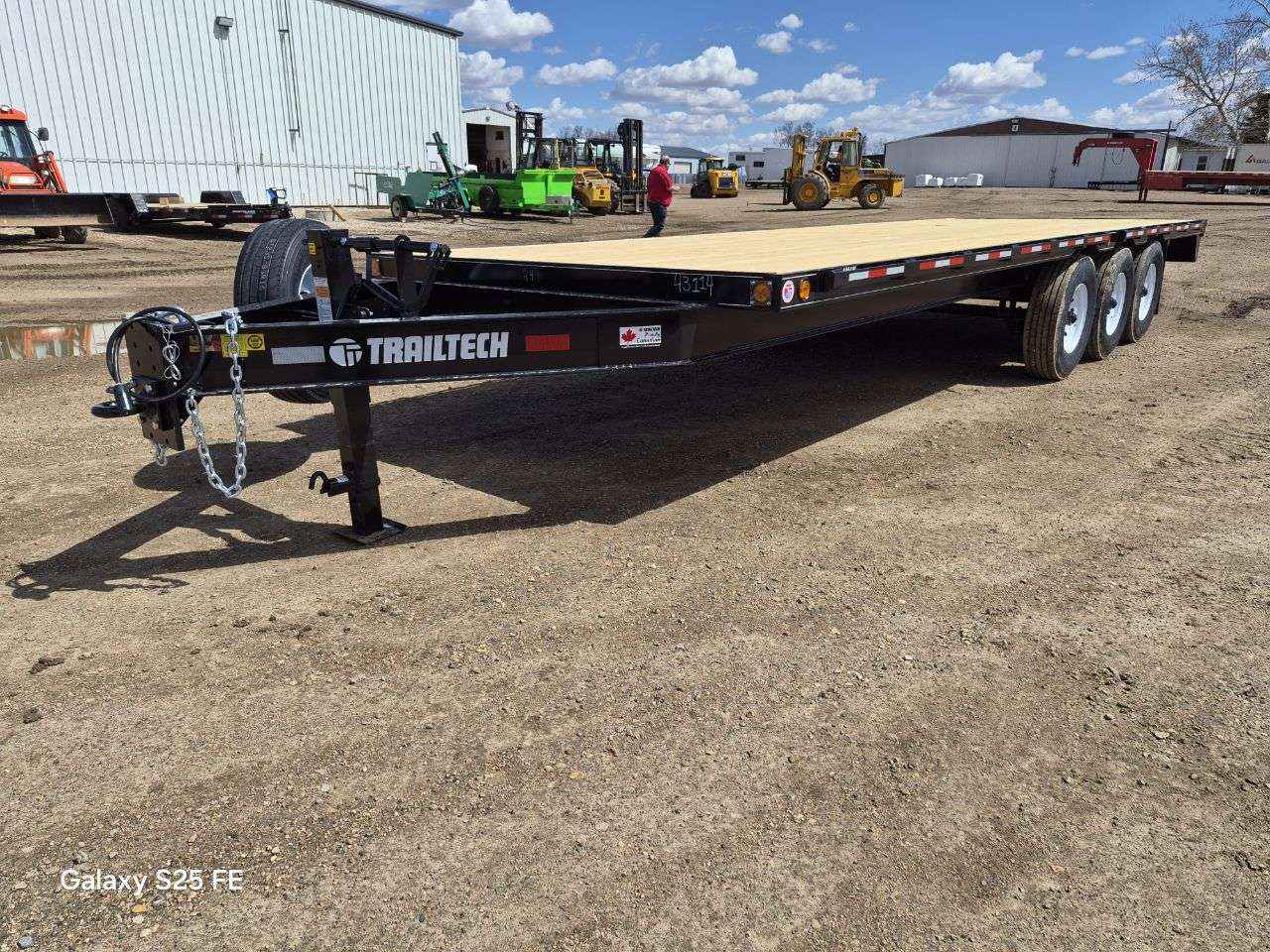 2026 Trailtech 8'6" x 24' Deckover Trailer