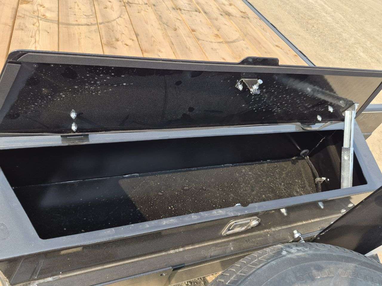 2026 Trailtech 8'6" x 24' Partial Tilt Trailer