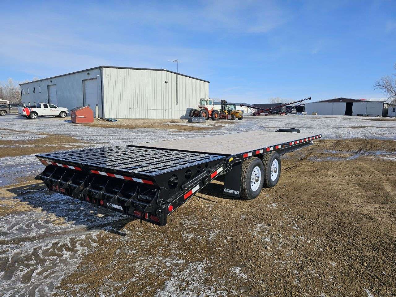 2026 Trailtech 8'6" x 25' Beavertail Deckover