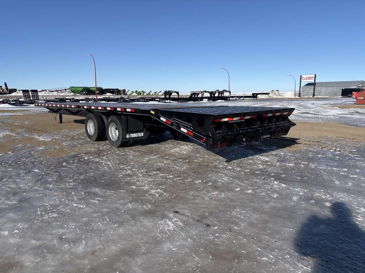 2026 Trailtech 8'6" x 31' Beavertail Flat Deck Trailer