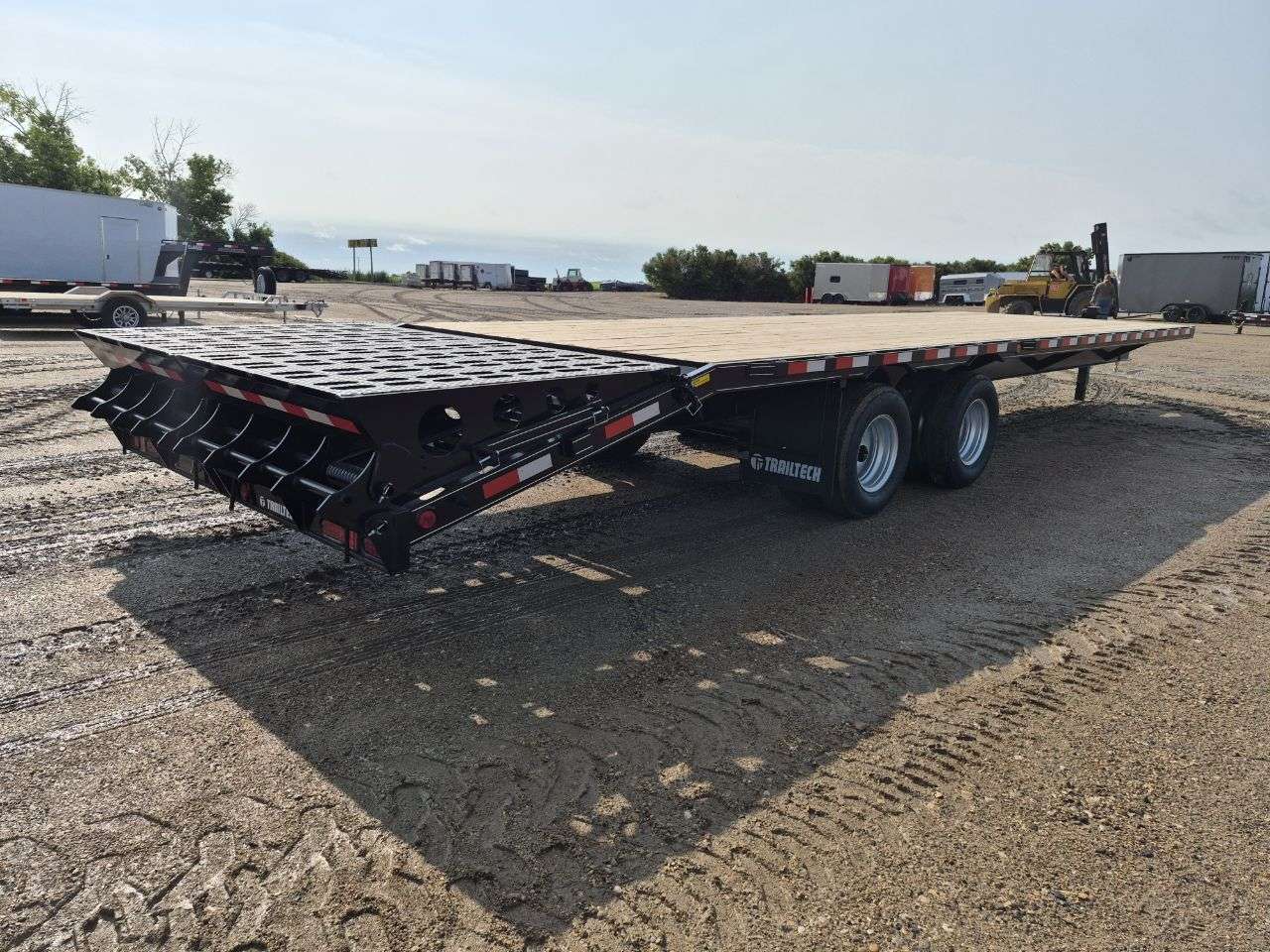 2026 Trailtech 8'6" x 31' Pintle BT Flat Deck Trailer