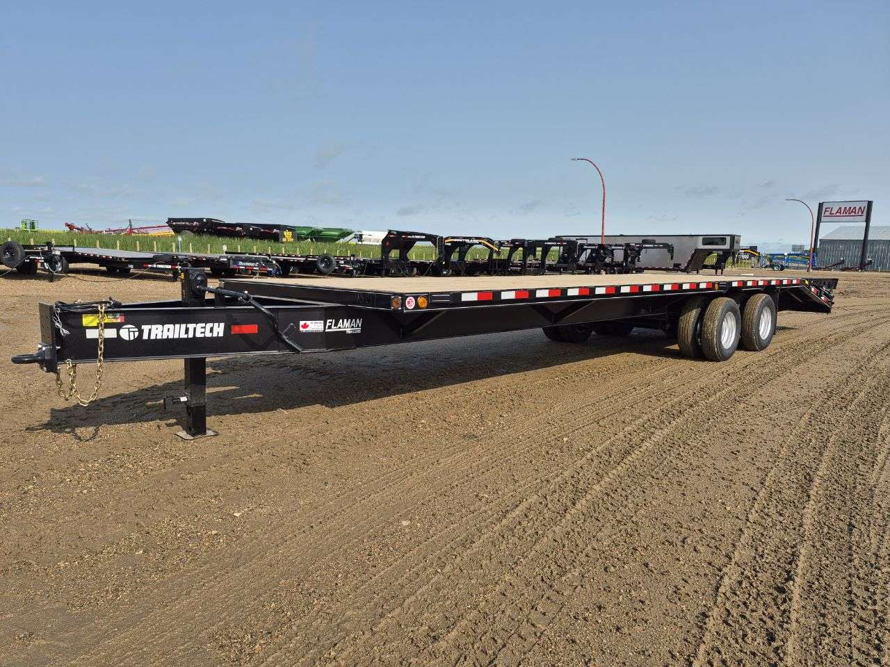 2026 Trailtech 8'6" x 31' Pintle BT Flat Deck Trailer