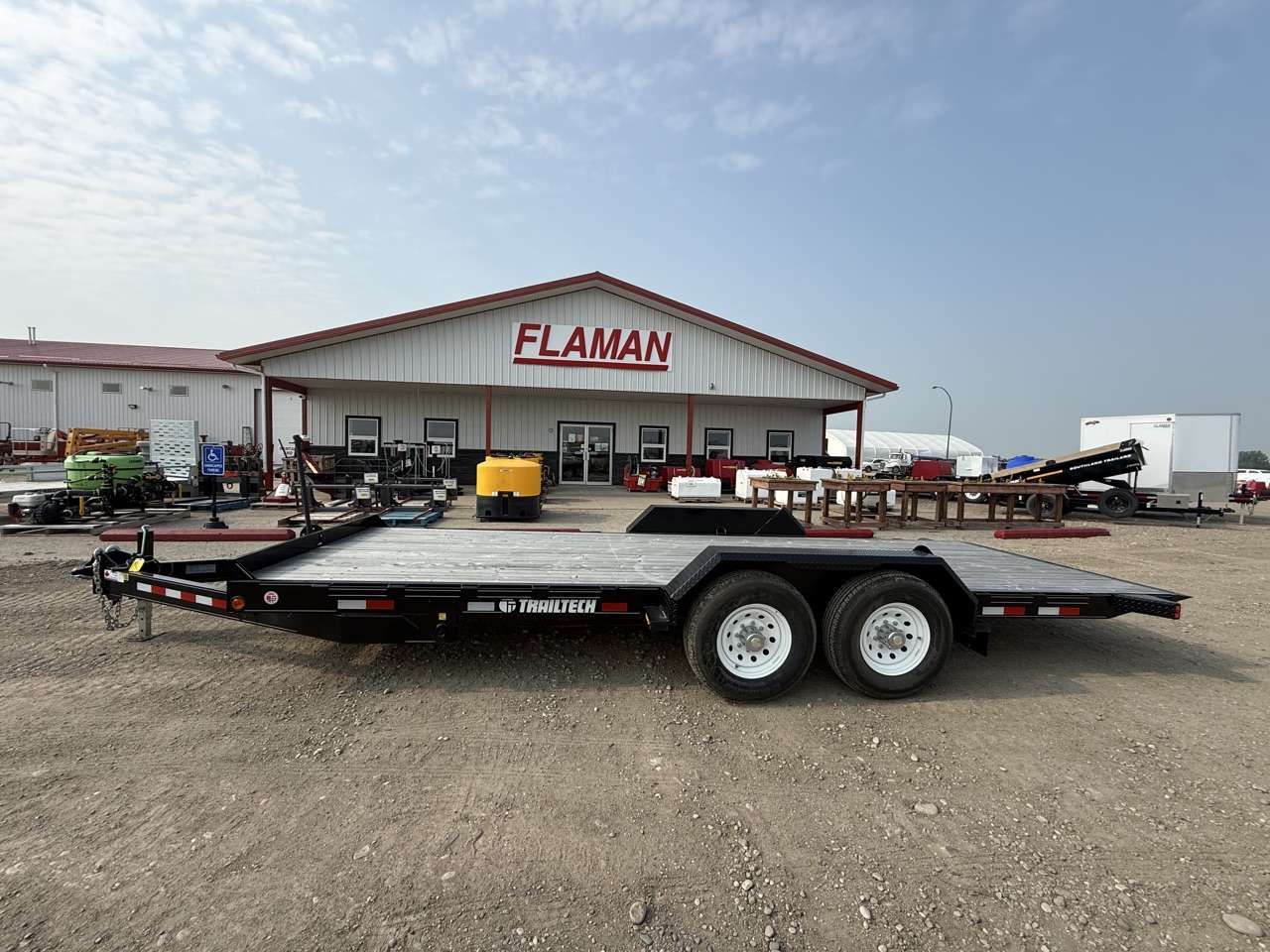 2026 Trailtech 83" x 20' Full Tilt Trailer