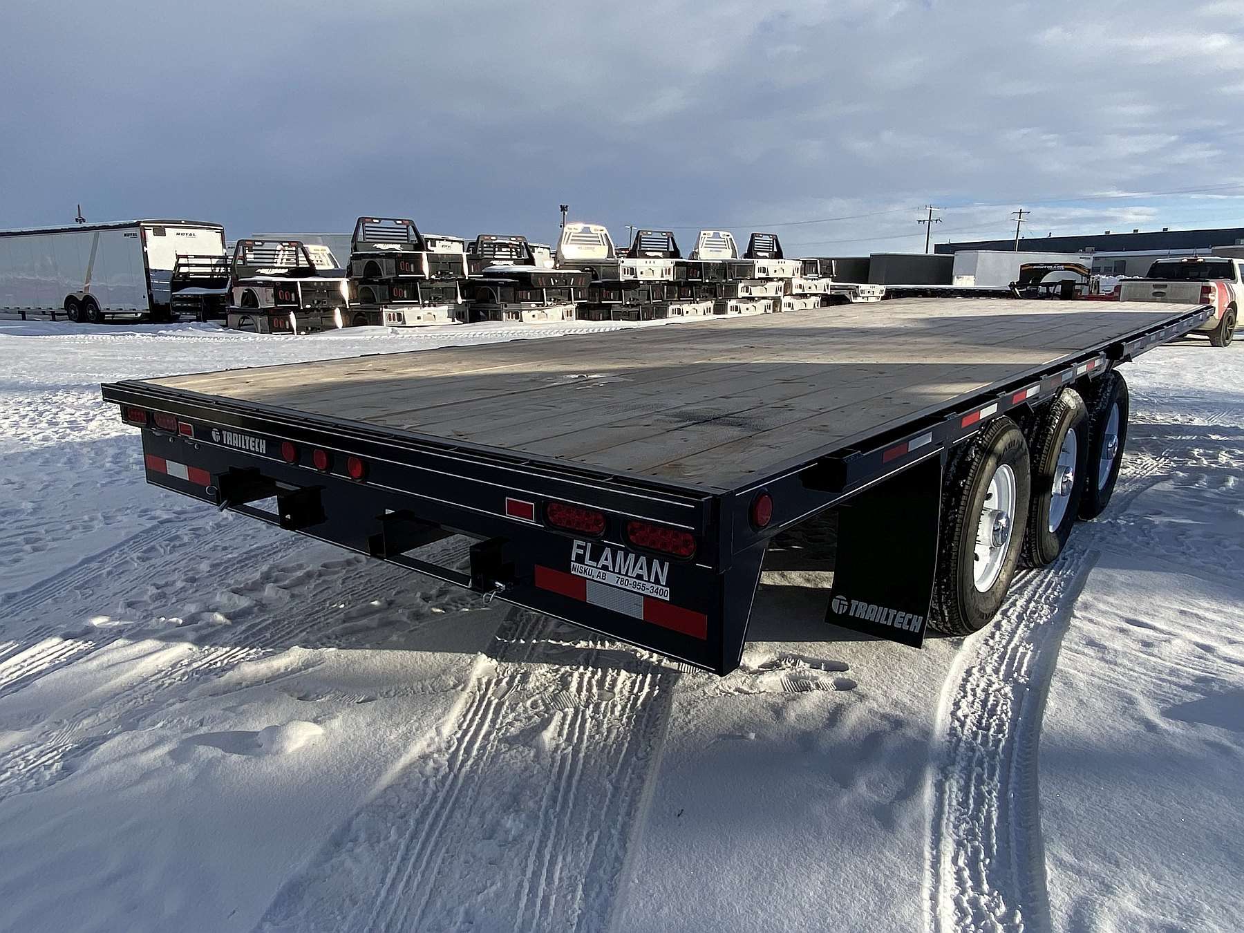 2026 Trailtech Essential Series 24' Tri-Axle Highboy Trailer