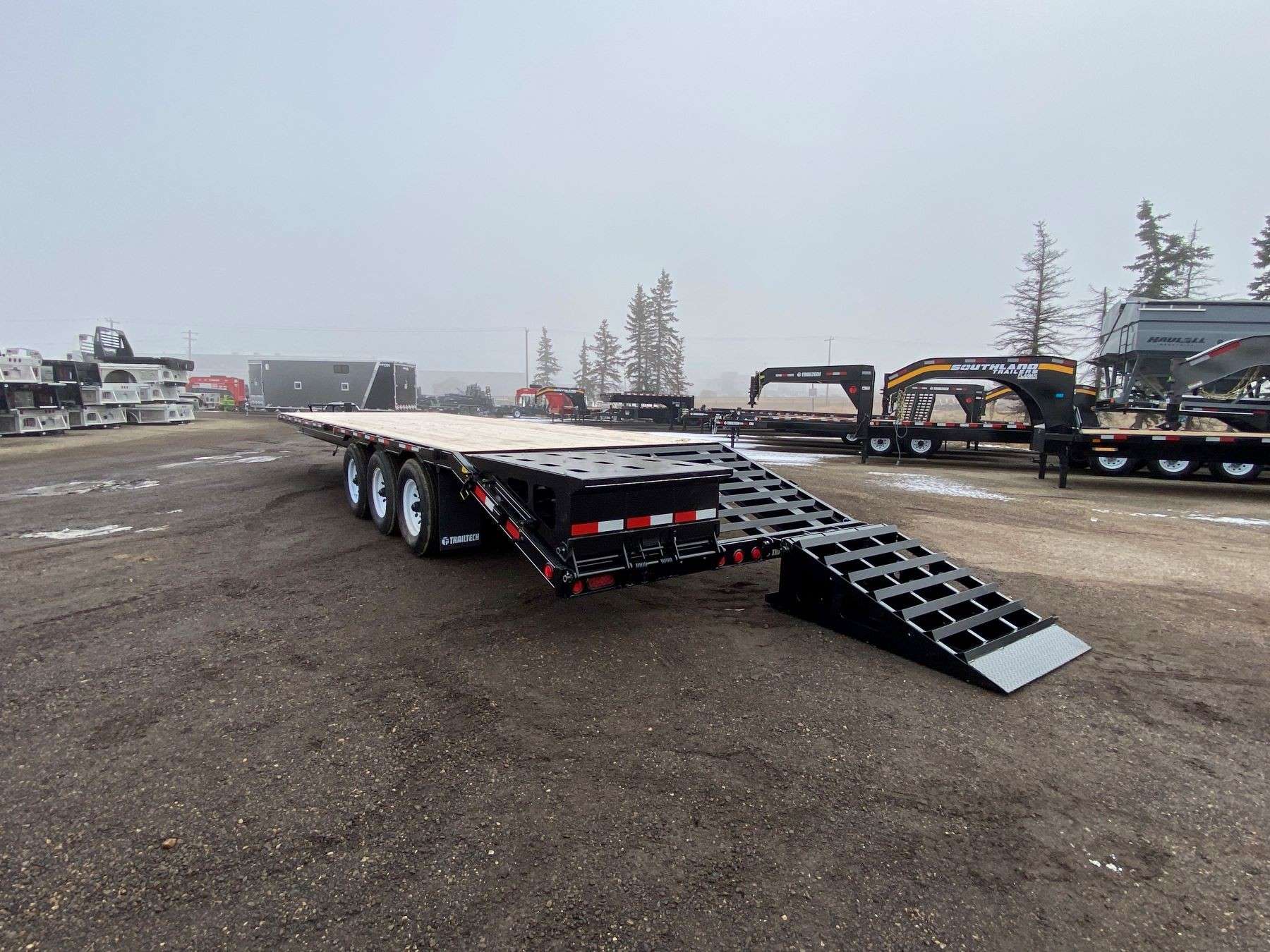 2026 Trailtech Essential Series 24' Tri-Axle Highboy Trailer