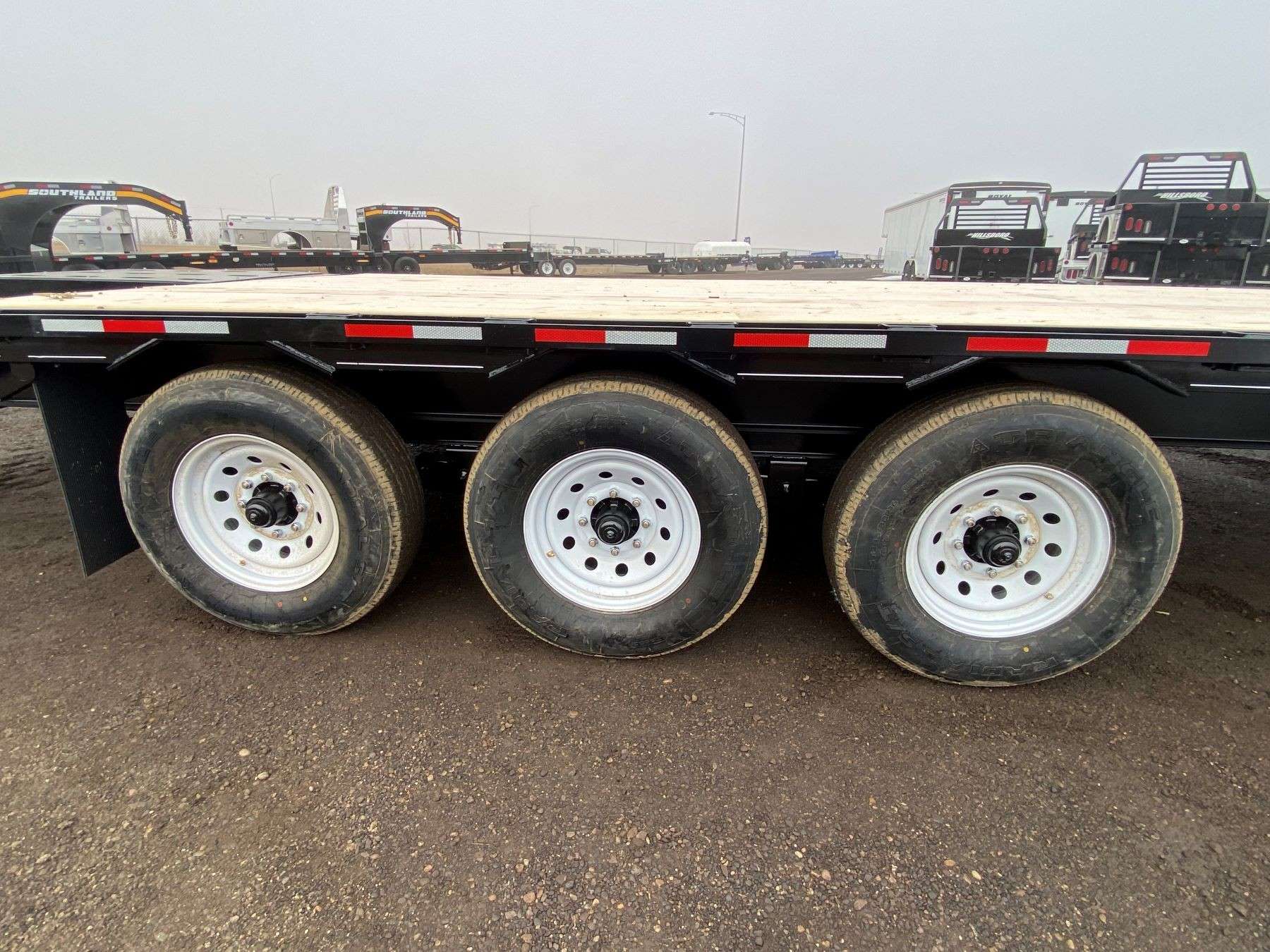 2026 Trailtech Essential Series 24' Tri-Axle Highboy Trailer