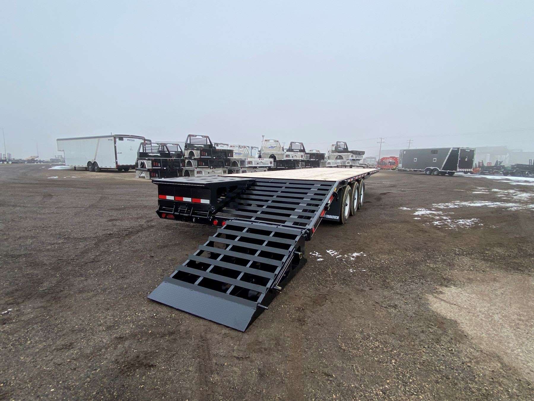 2026 Trailtech Essential Series 24' Tri-Axle Highboy Trailer