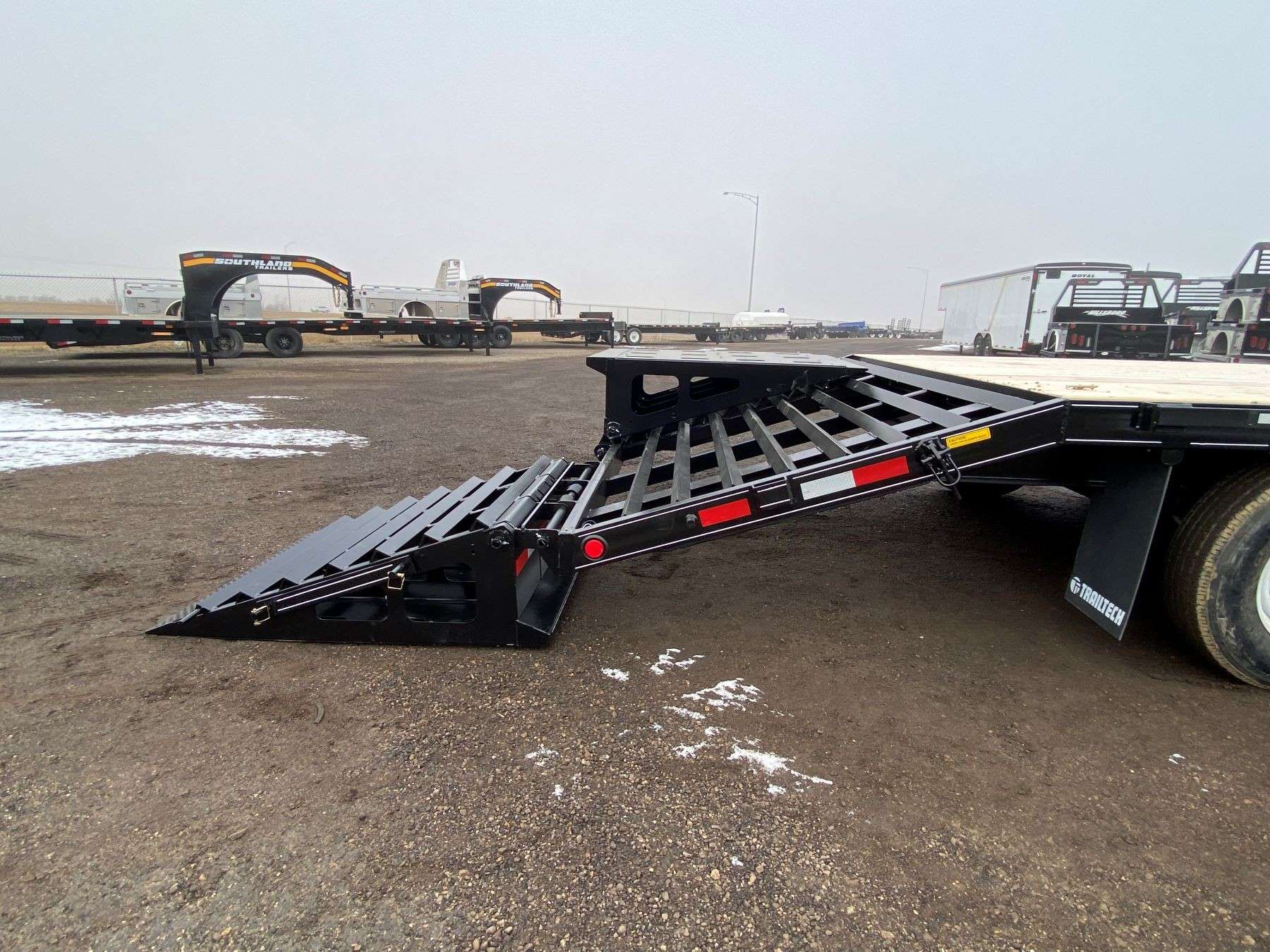 2026 Trailtech Essential Series 24' Tri-Axle Highboy Trailer