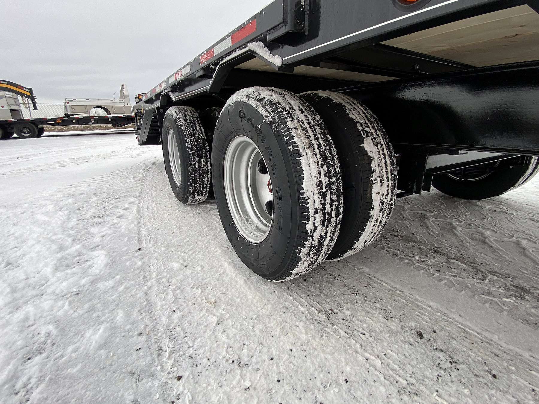 2026 Trailtech Essential Series 26' Gooseneck Trailer