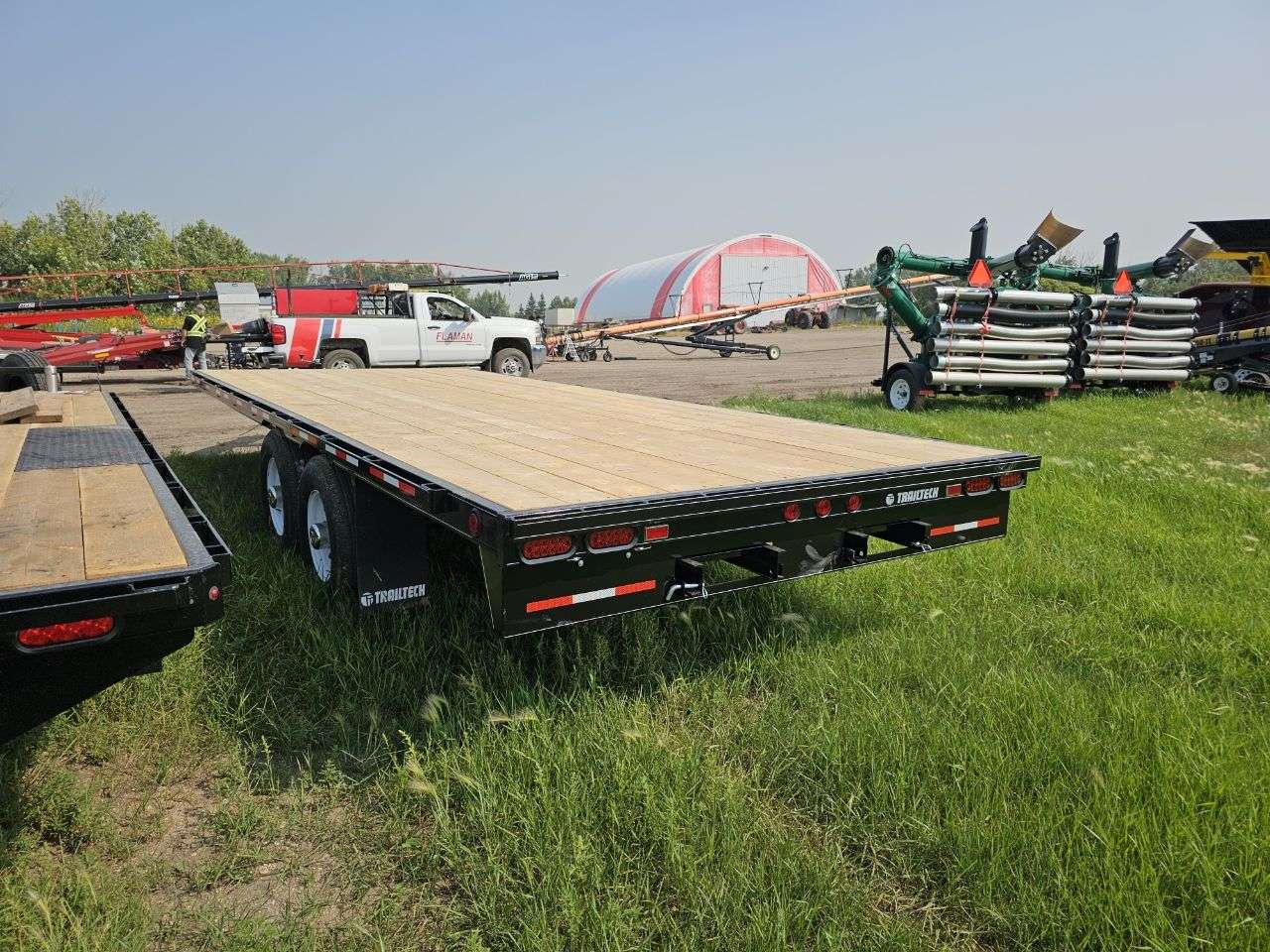 2026 Trailtech PH270 8'6" x 20' Deckover Trailer