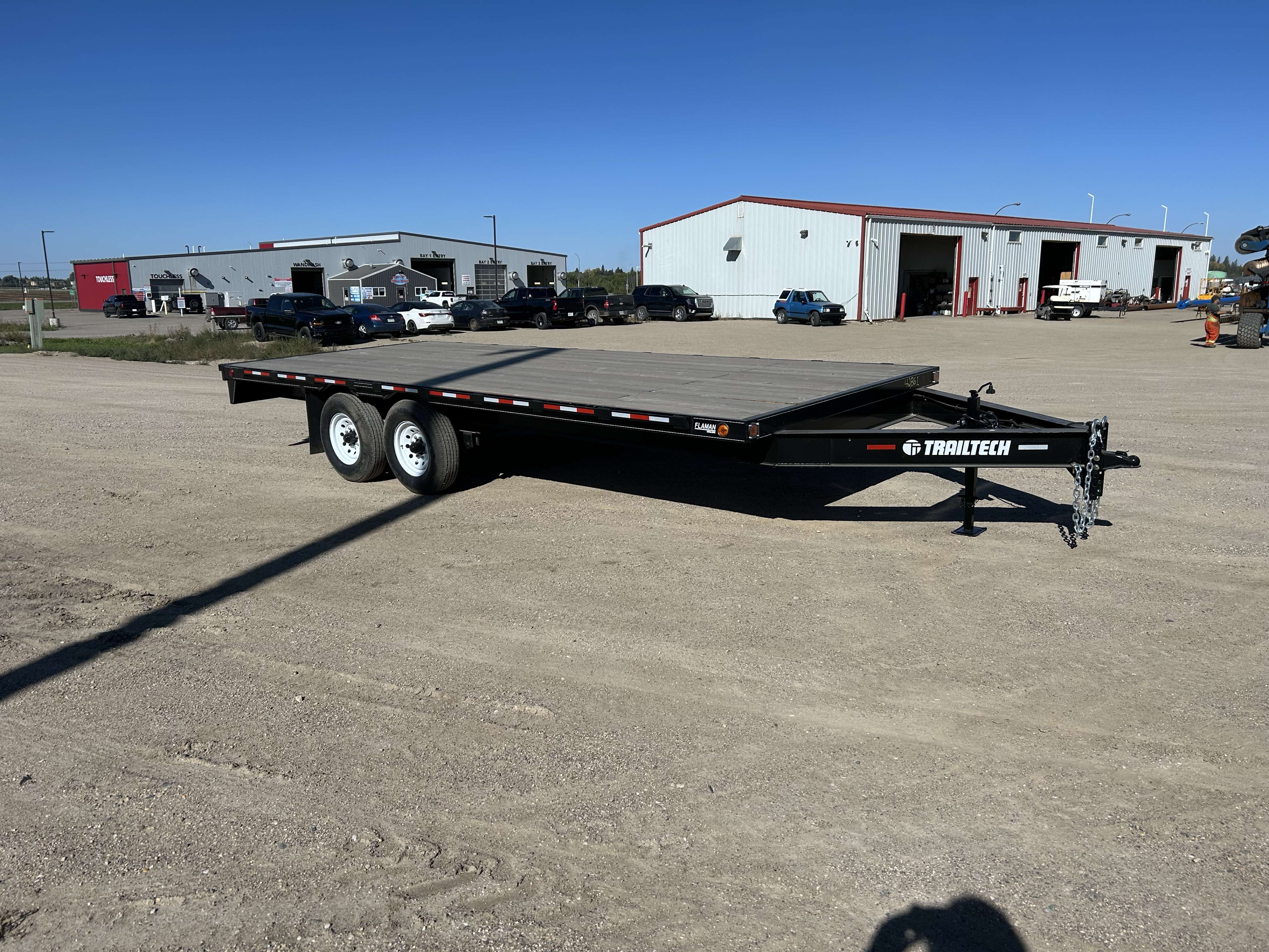 2026 Trailtech PH270 8'6" x 20' Deckover Trailer