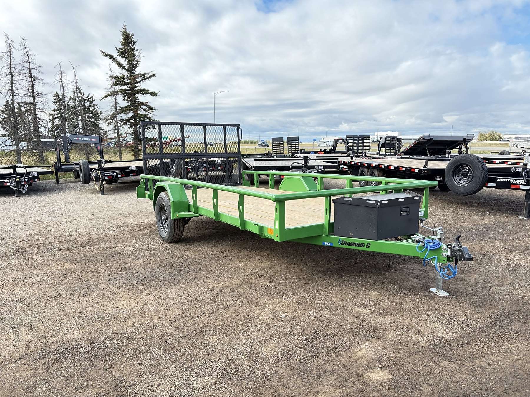 2027 Diamond C 14' Premium Utility Trailer
