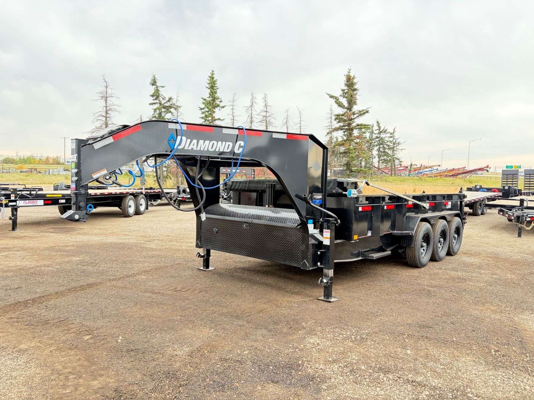 2027 Diamond C 16' Tri-axle Gooseneck Dump Trailer