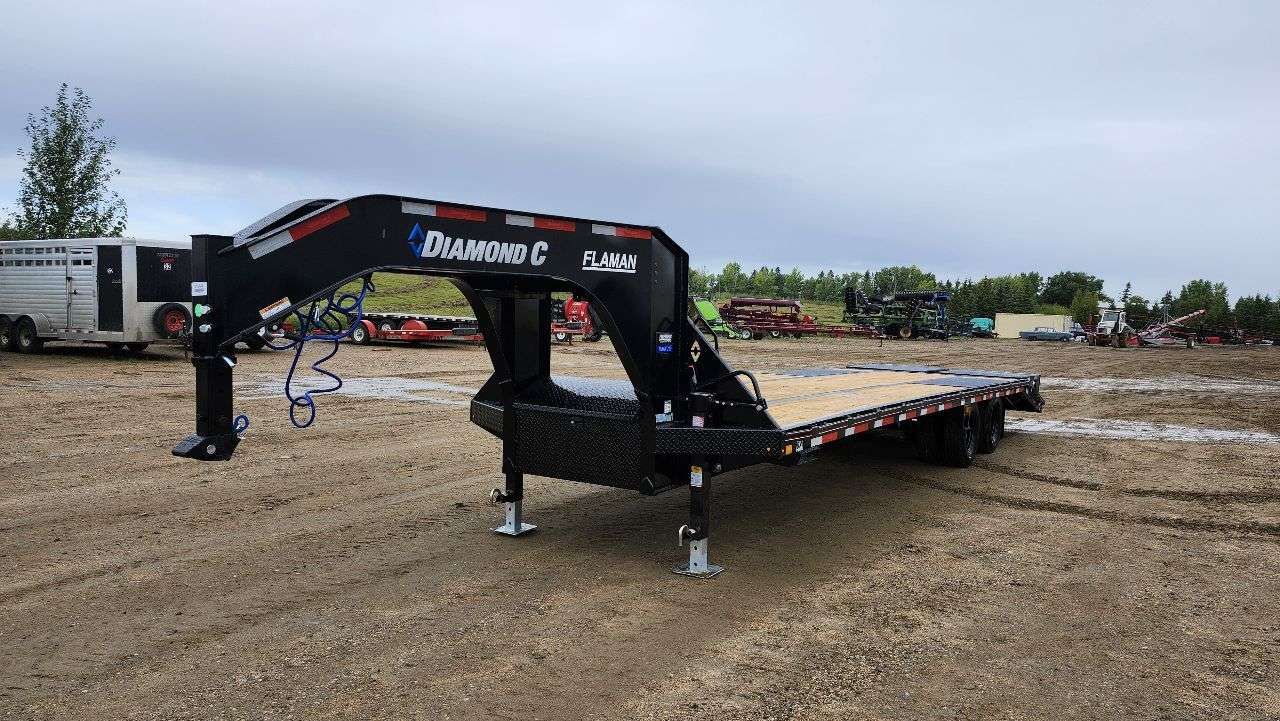 2027 Diamond C 8'6" x 30' GN Beavertail Flat Deck Trailer