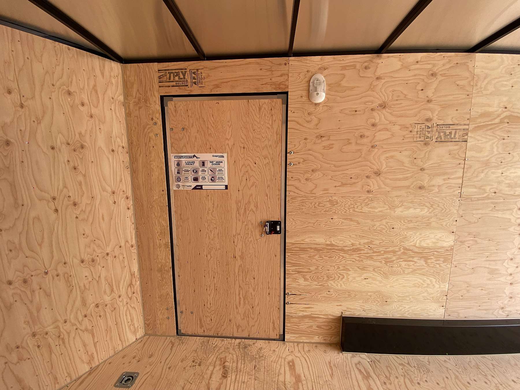 2027 Royal 7.5'x16' Enclosed Cargo w/ Ramp Door