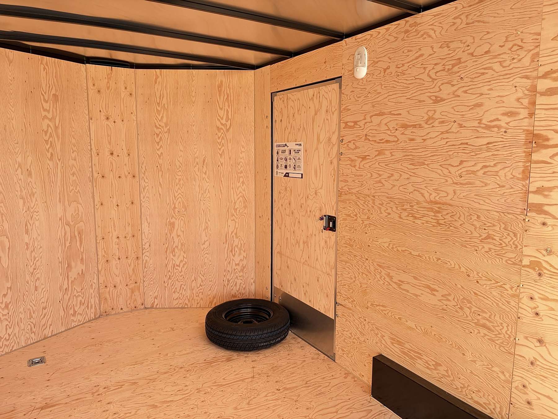 2027 Royal 7.5'x16' Enclosed Cargo w/ Ramp Door