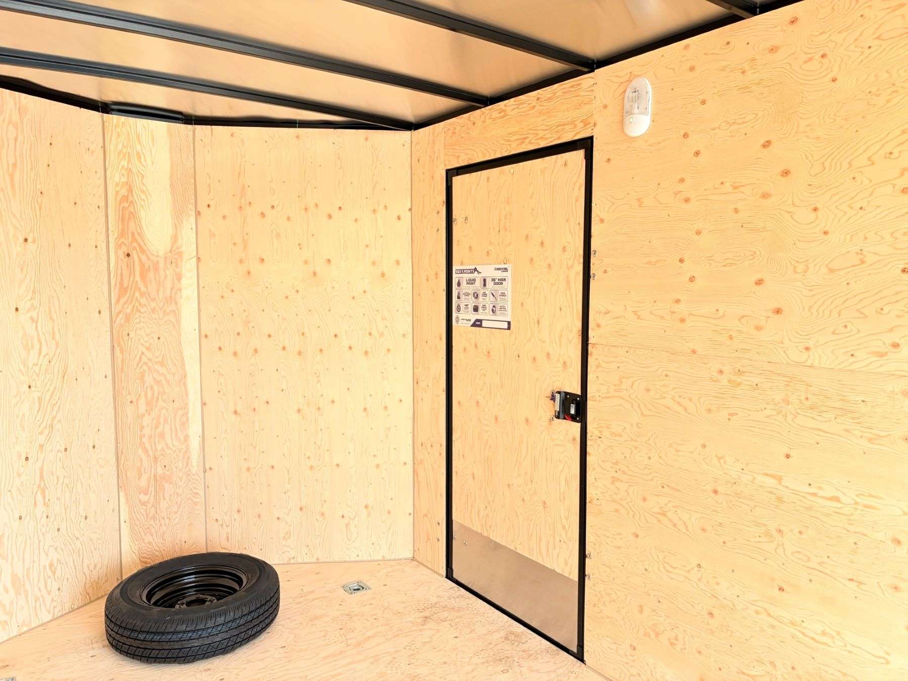 2027 Royal 7.5'x18' Enclosed Cargo w/ Blackout Package