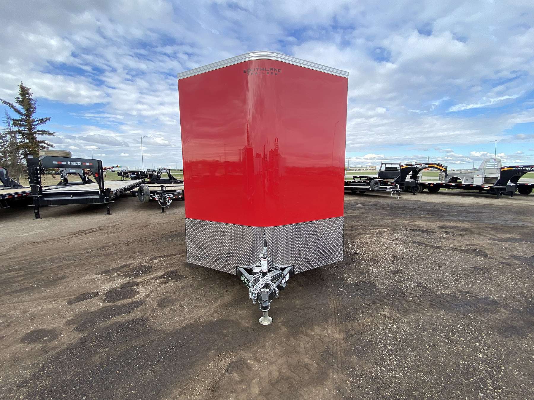2027 Royal 7'x18' Enclosed Cargo w/ Ramp Door