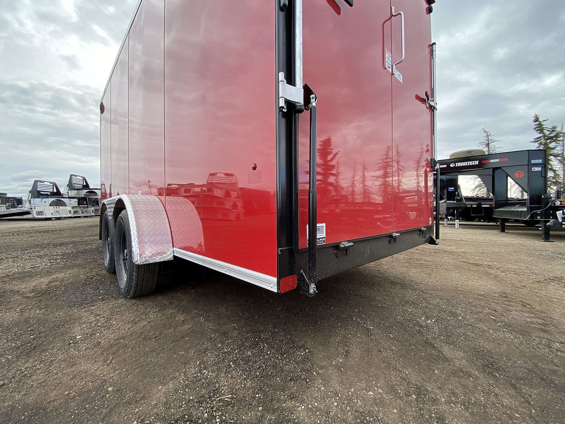 2027 Royal 7'x18' Enclosed Cargo w/ Ramp Door