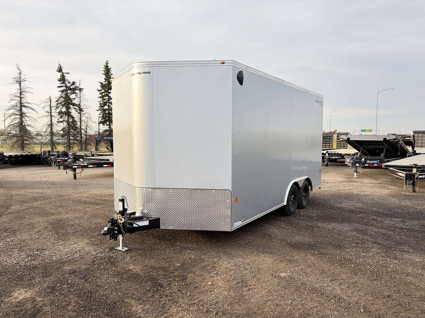 2027 Royal 8.5'x18' Cargo w/ 35K Axles & Dovetail