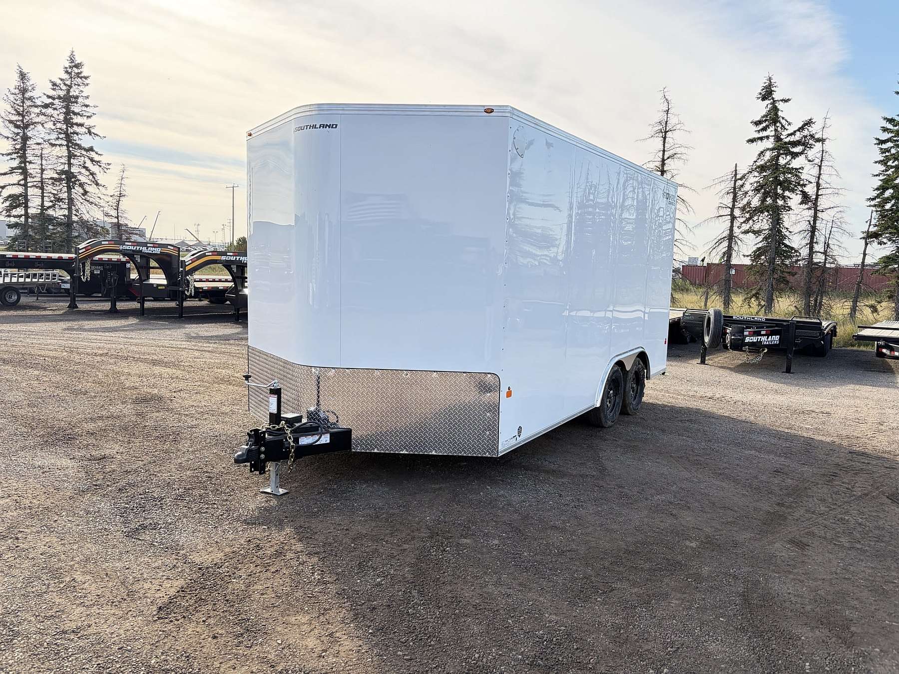 2027 Royal 8.5'x18' Cargo w/ 35K Axles & Dovetail