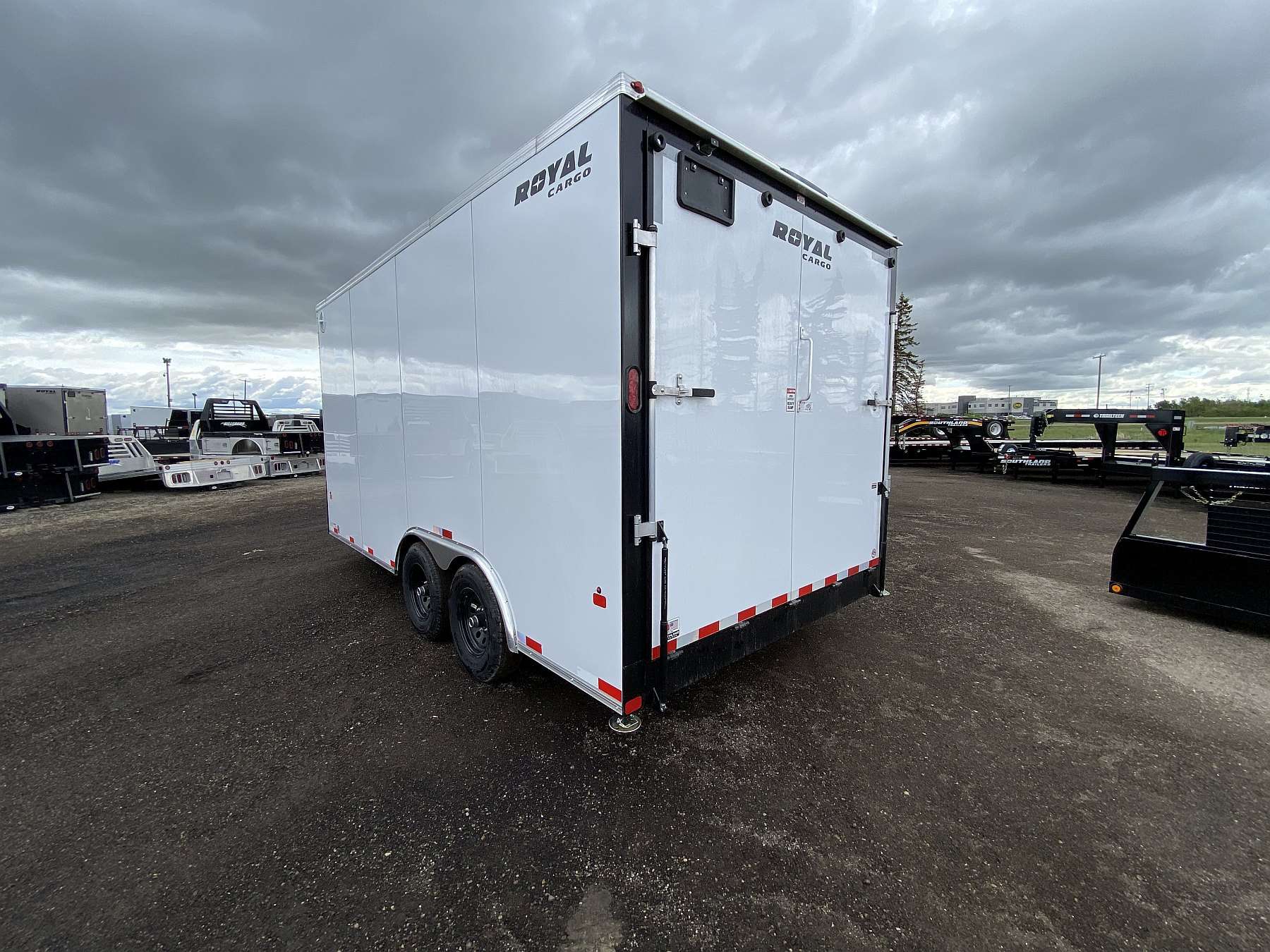 2027 Royal 8.5'x18' Cargo w/ Extra Height & Dovetail