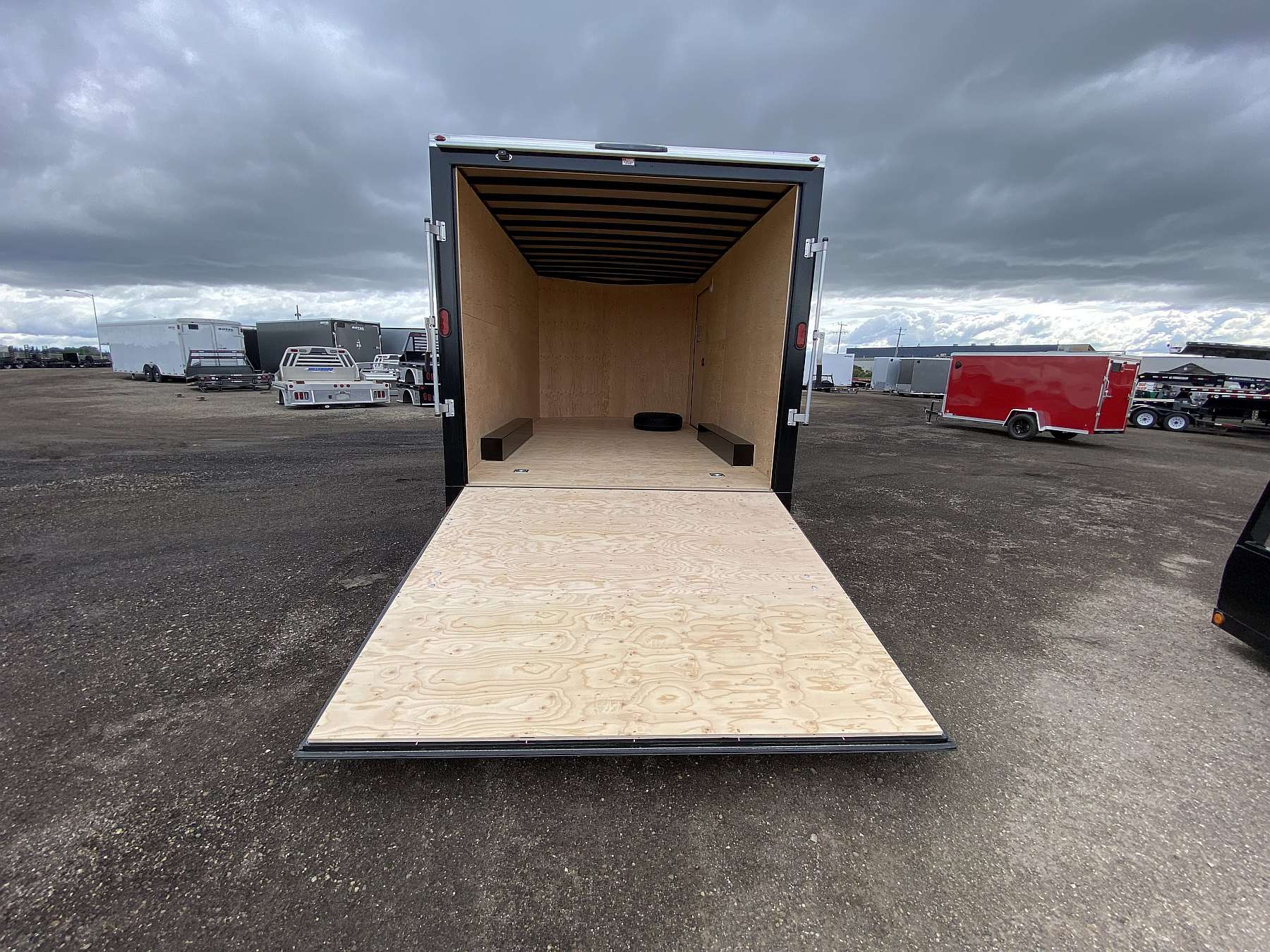 2027 Royal 8.5'x18' Cargo w/ Extra Height & Dovetail