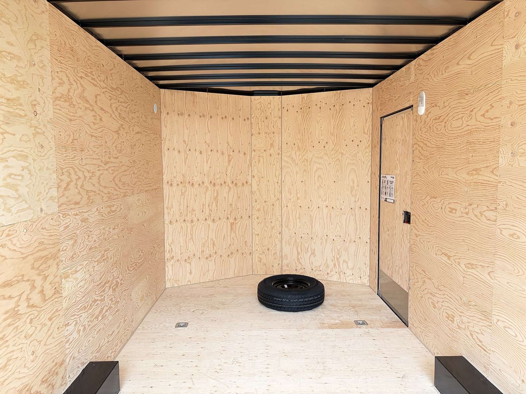2027 Royal 8.5'x18' Enclosed Cargo w/ Extra Height