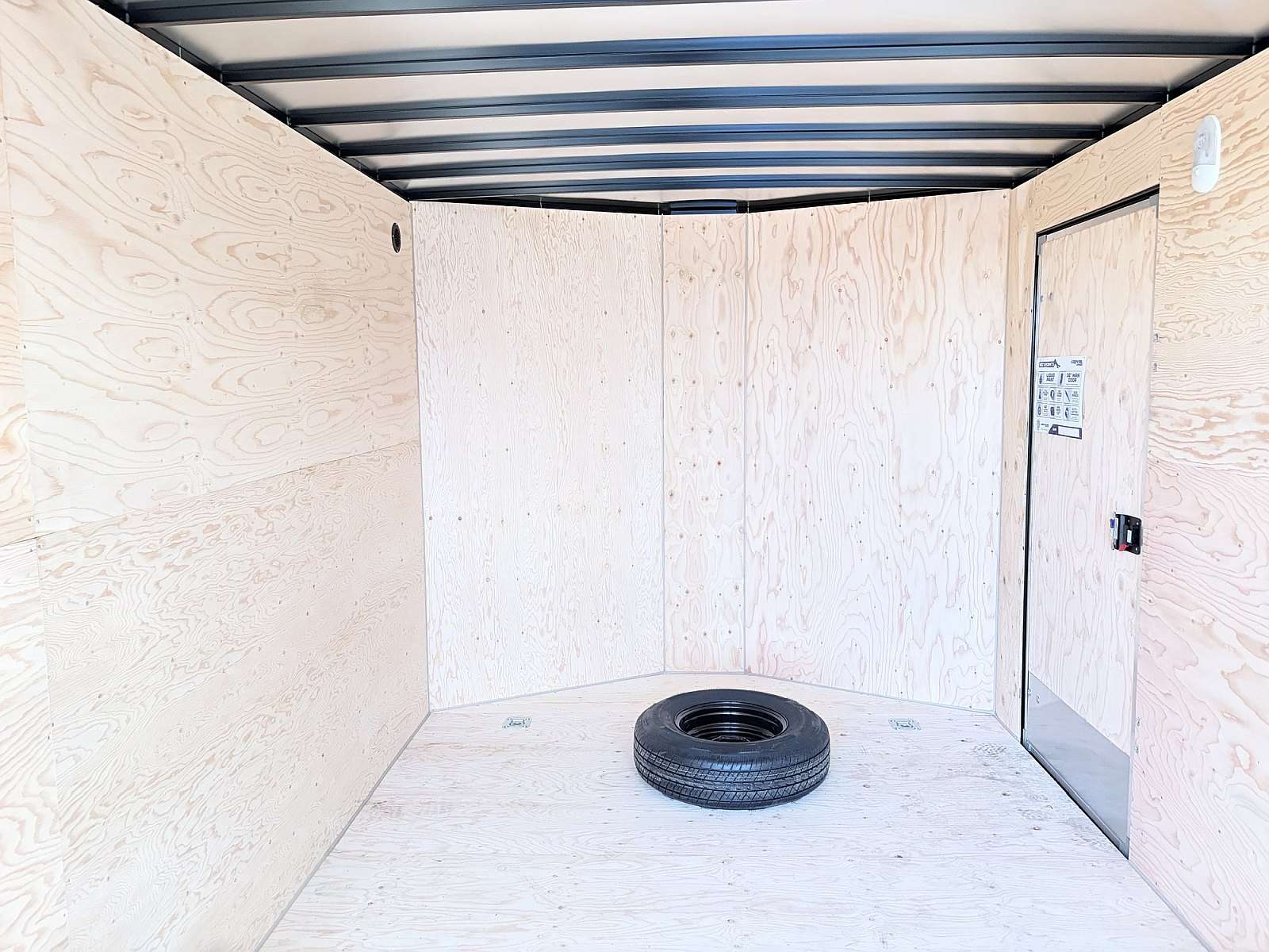 2027 Royal 8.5'x18' Enclosed Cargo w/ Ramp Door