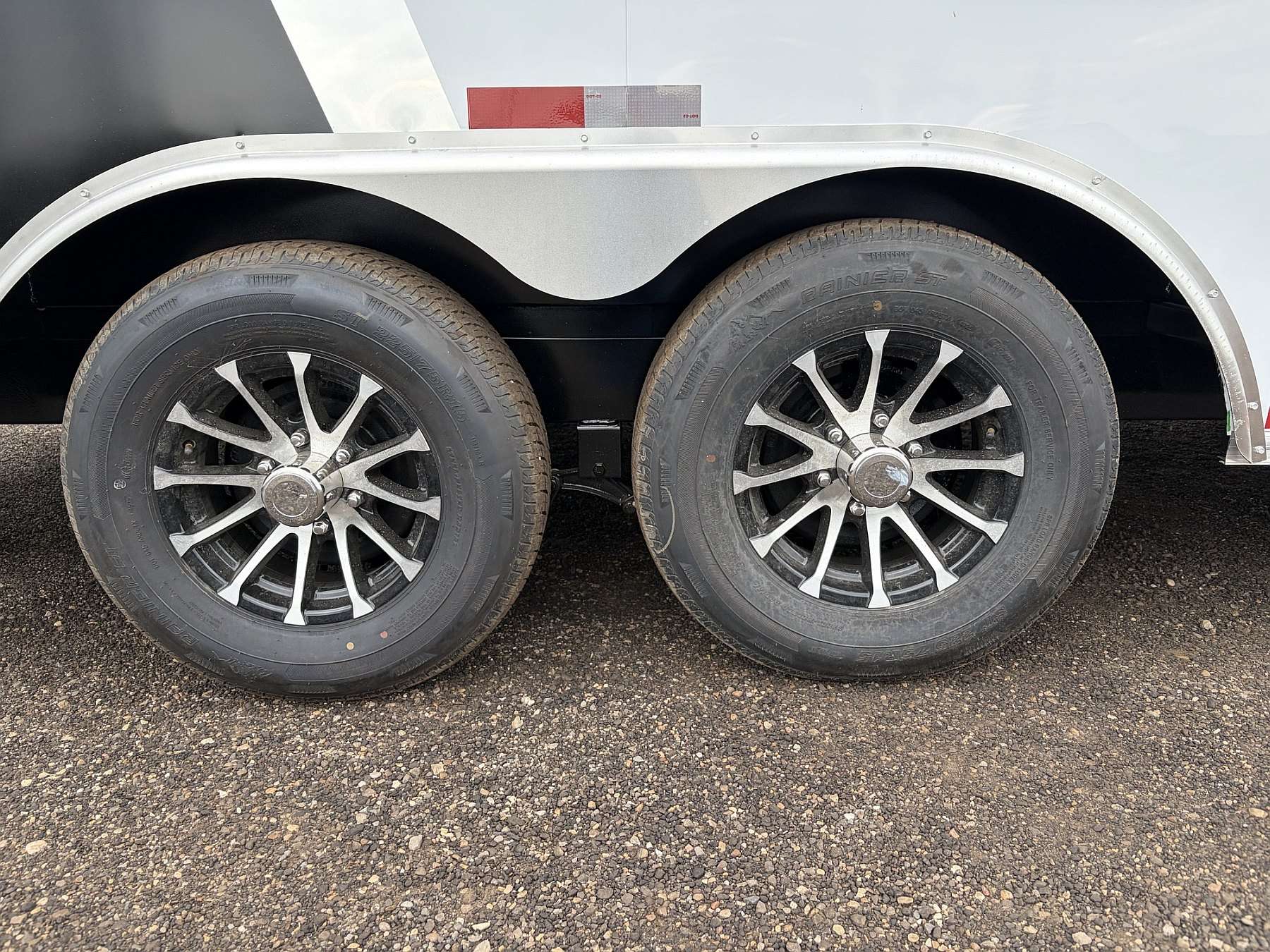2027 Royal 8.5'x22' Enclosed Cargo w/ Aluminum Wheels